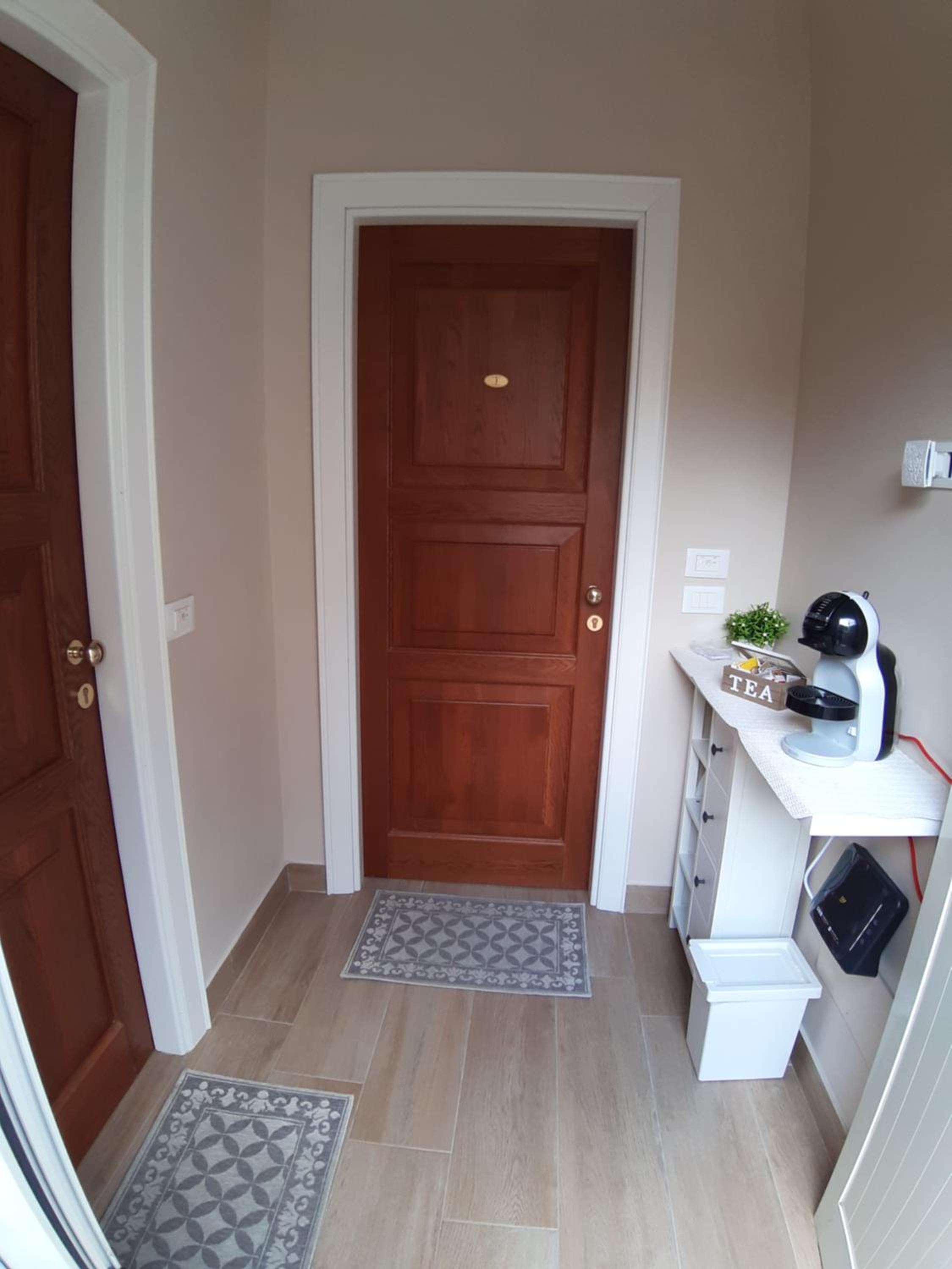 Family Room with Private Bathroom photo 2