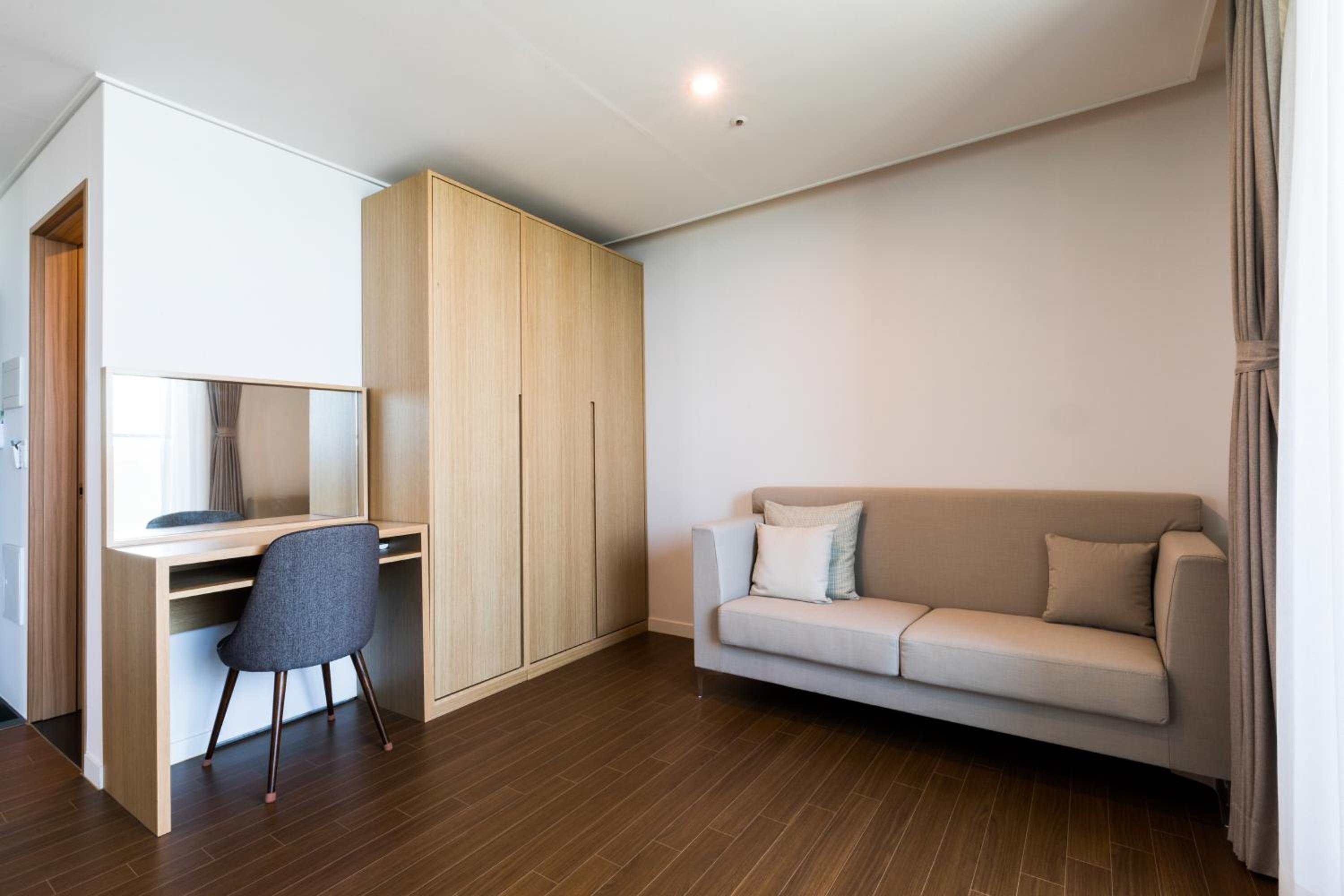Suite with Sea View - Photo 7