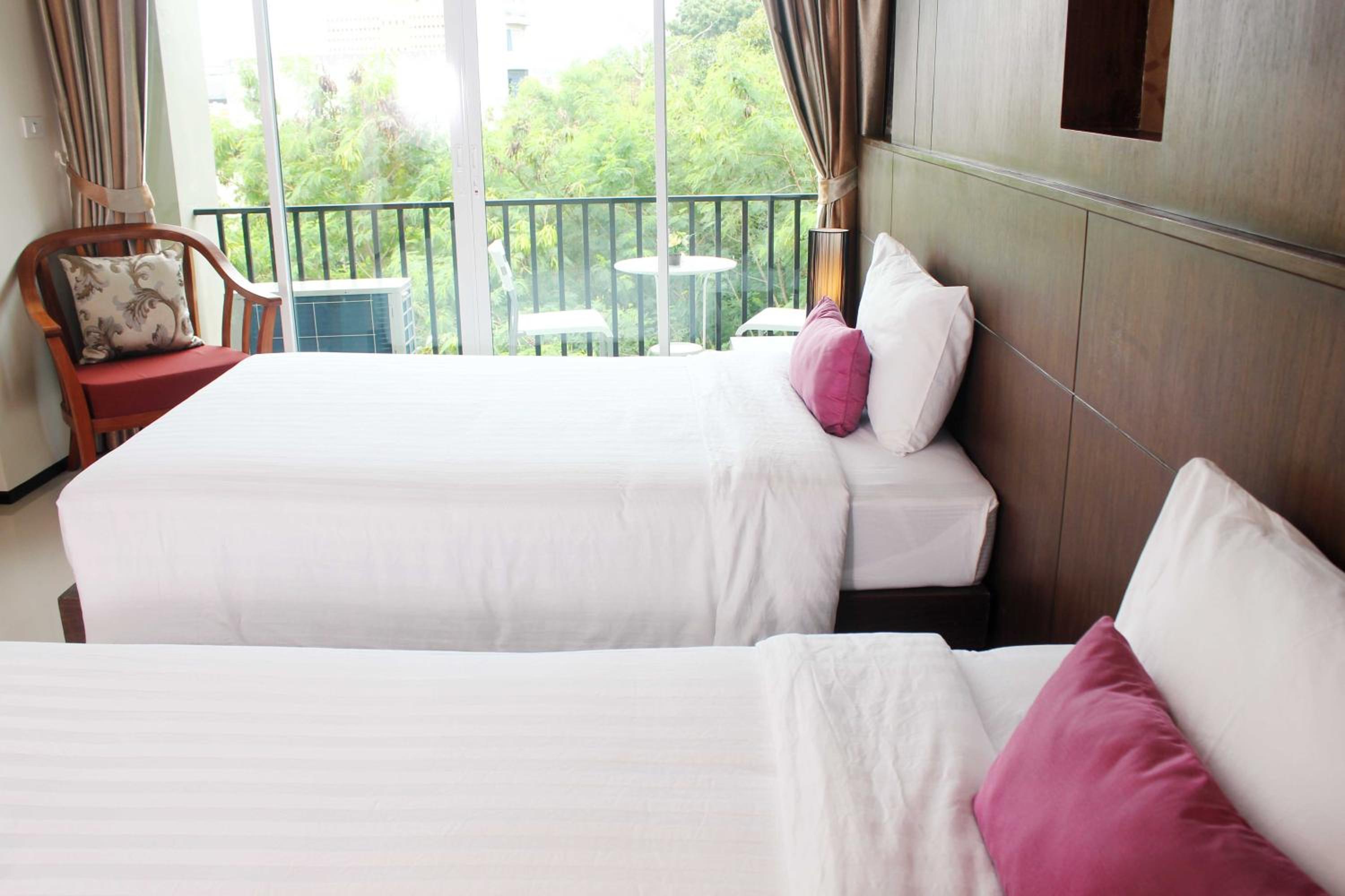 Superior Twin Room - Photo 3