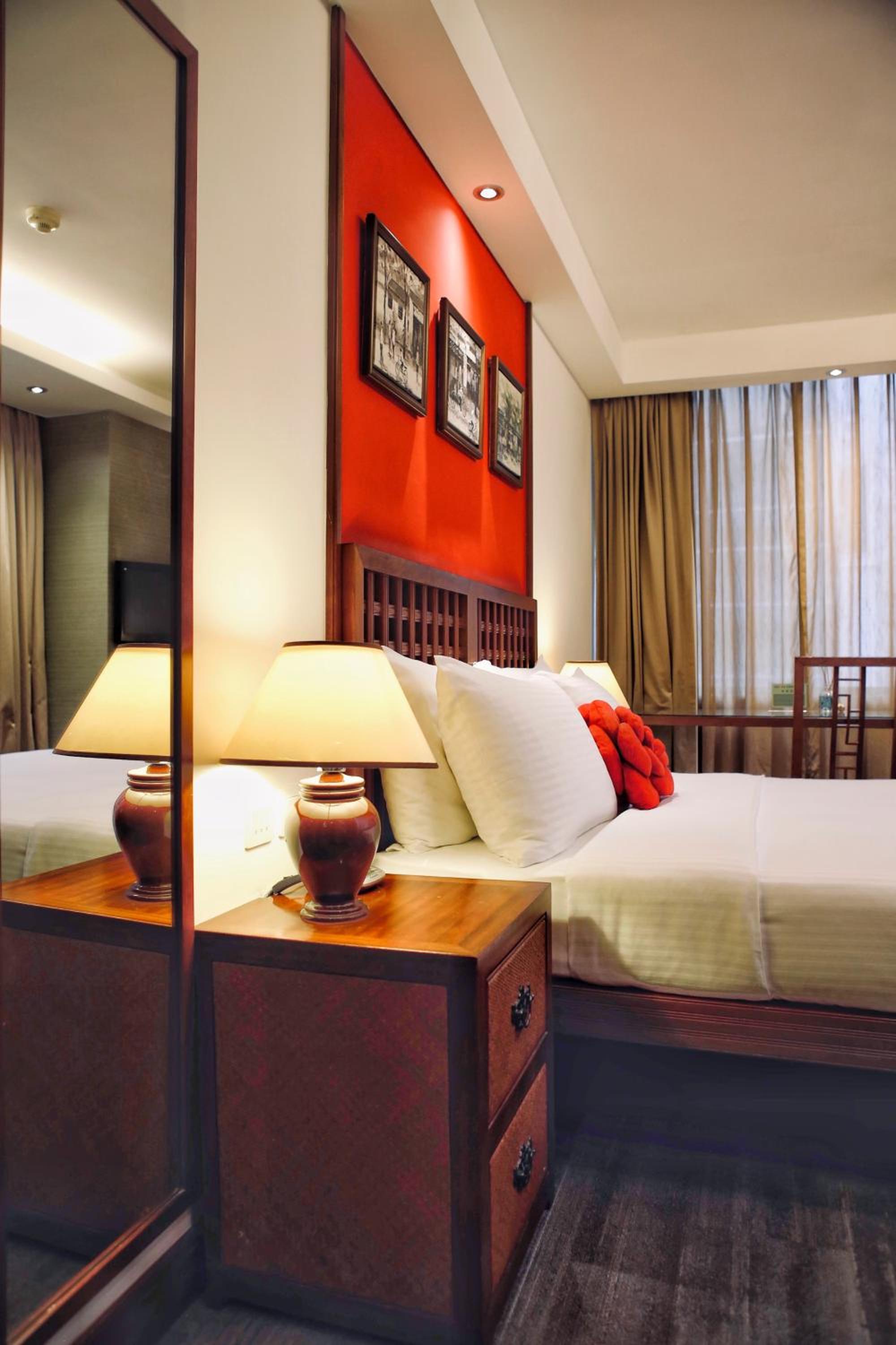 Deluxe Queen Room photo 3
