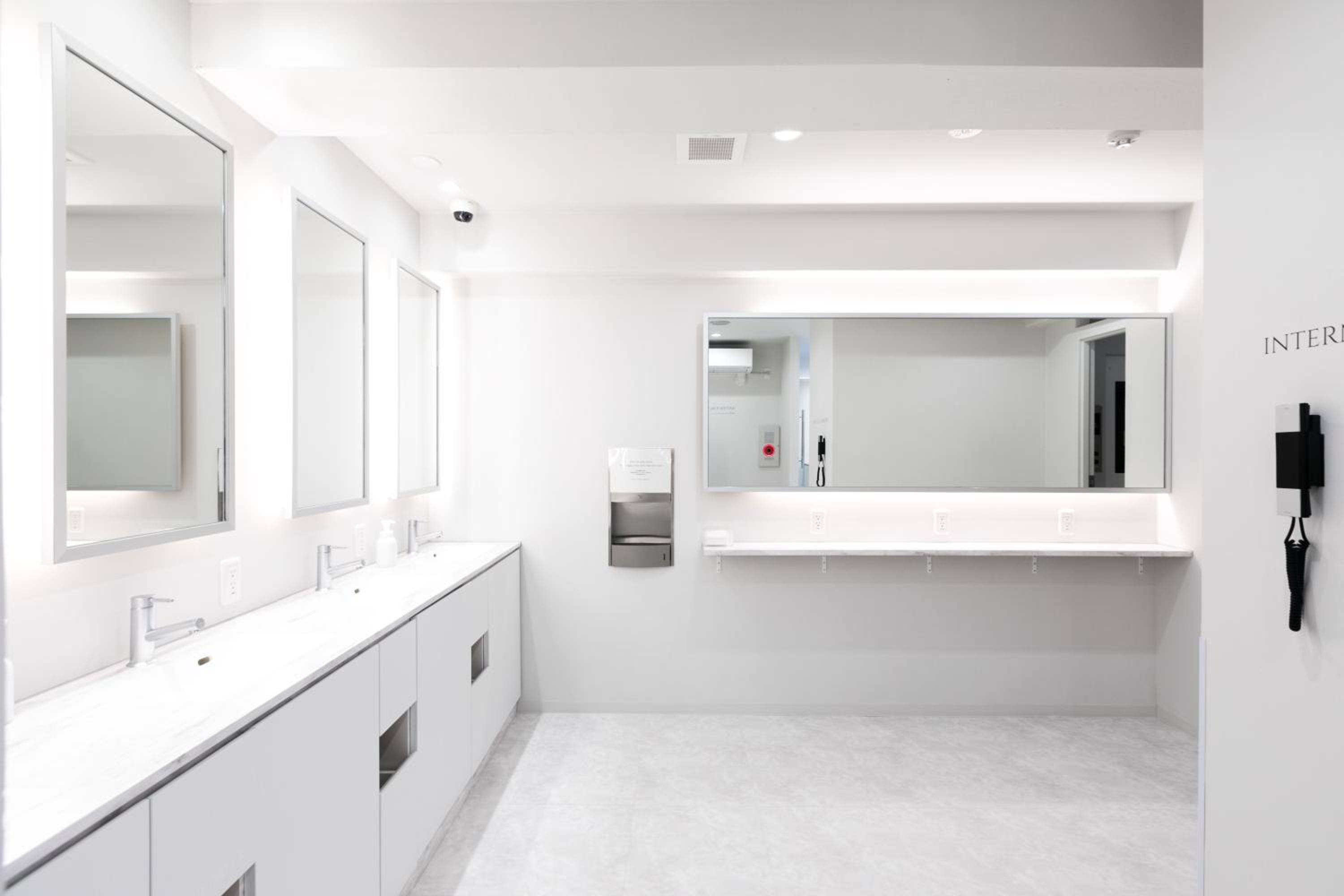 Capsule Room for Female  photo 2