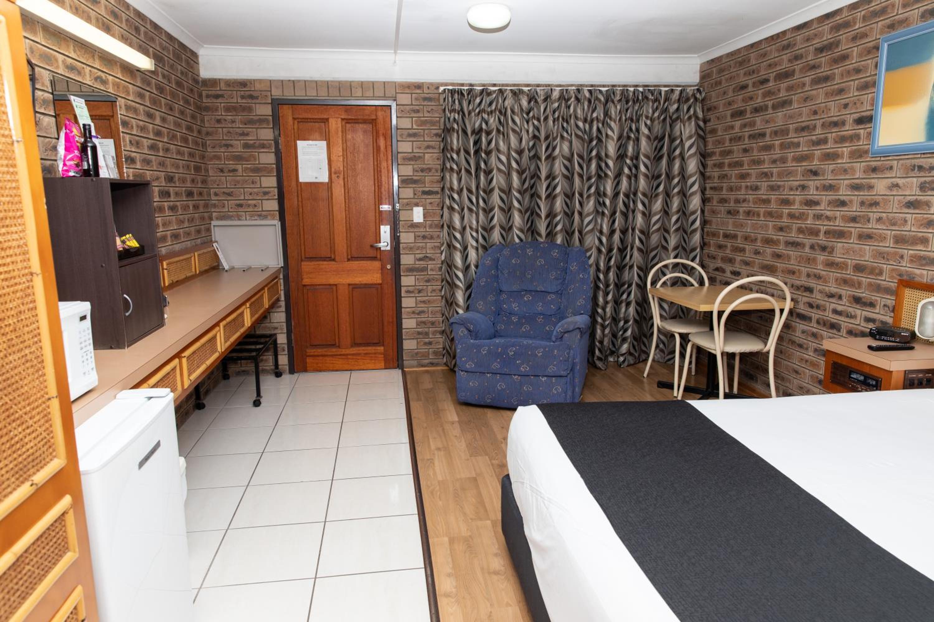 Queen Room