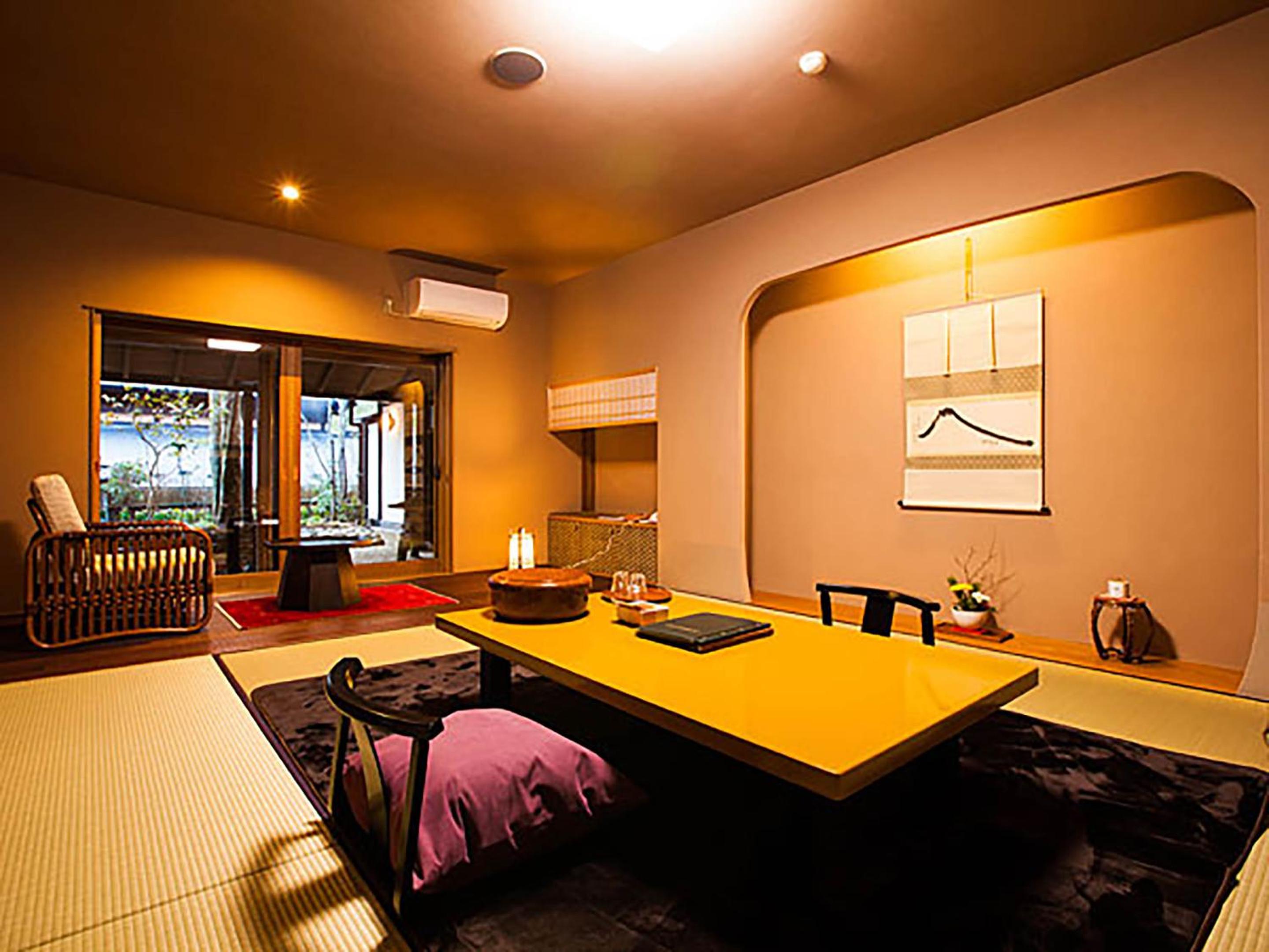 Japanese-Style Suite with Open-Air Bath