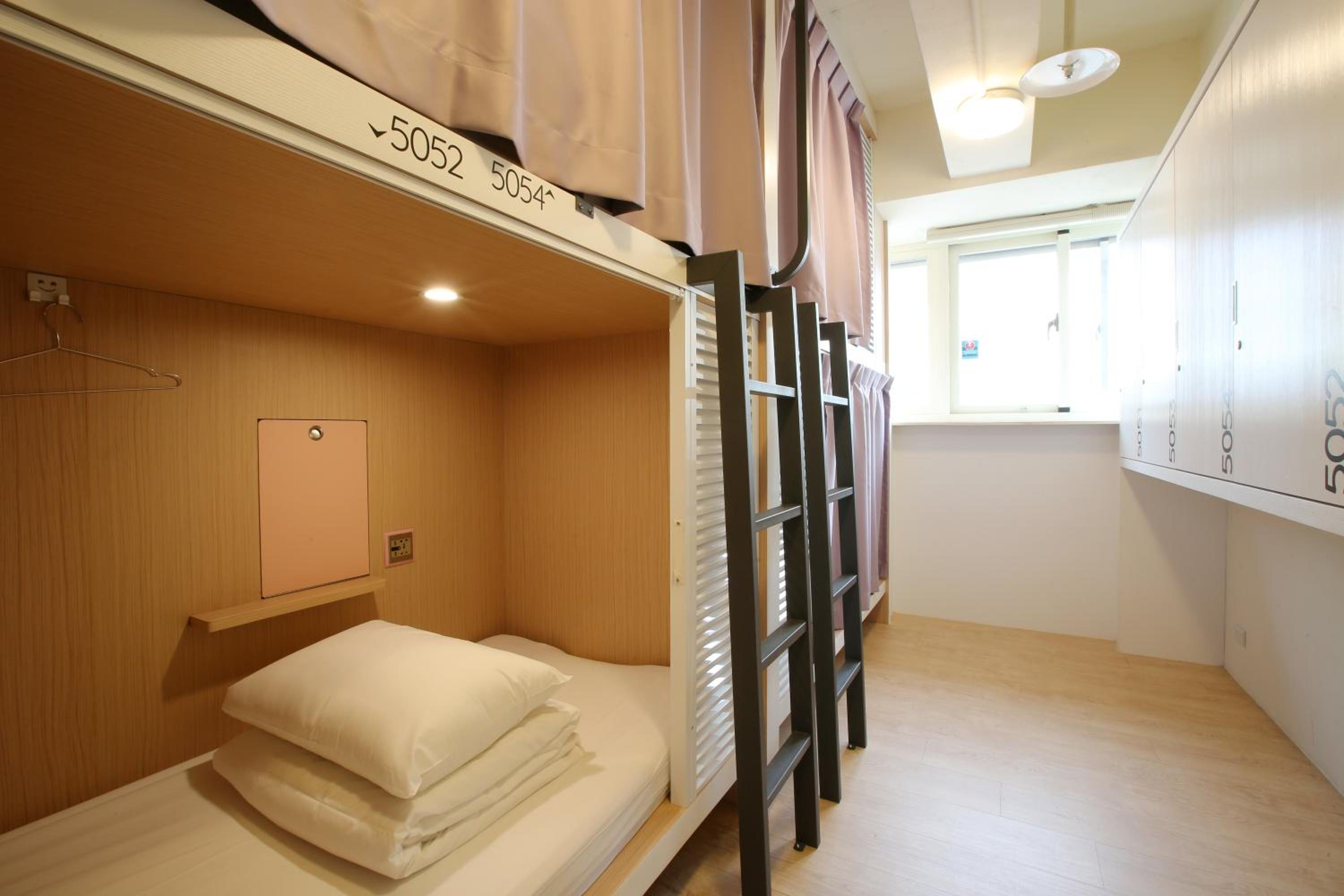 Bunk Bed in 4-Bed Female Dormitory Room photo 2