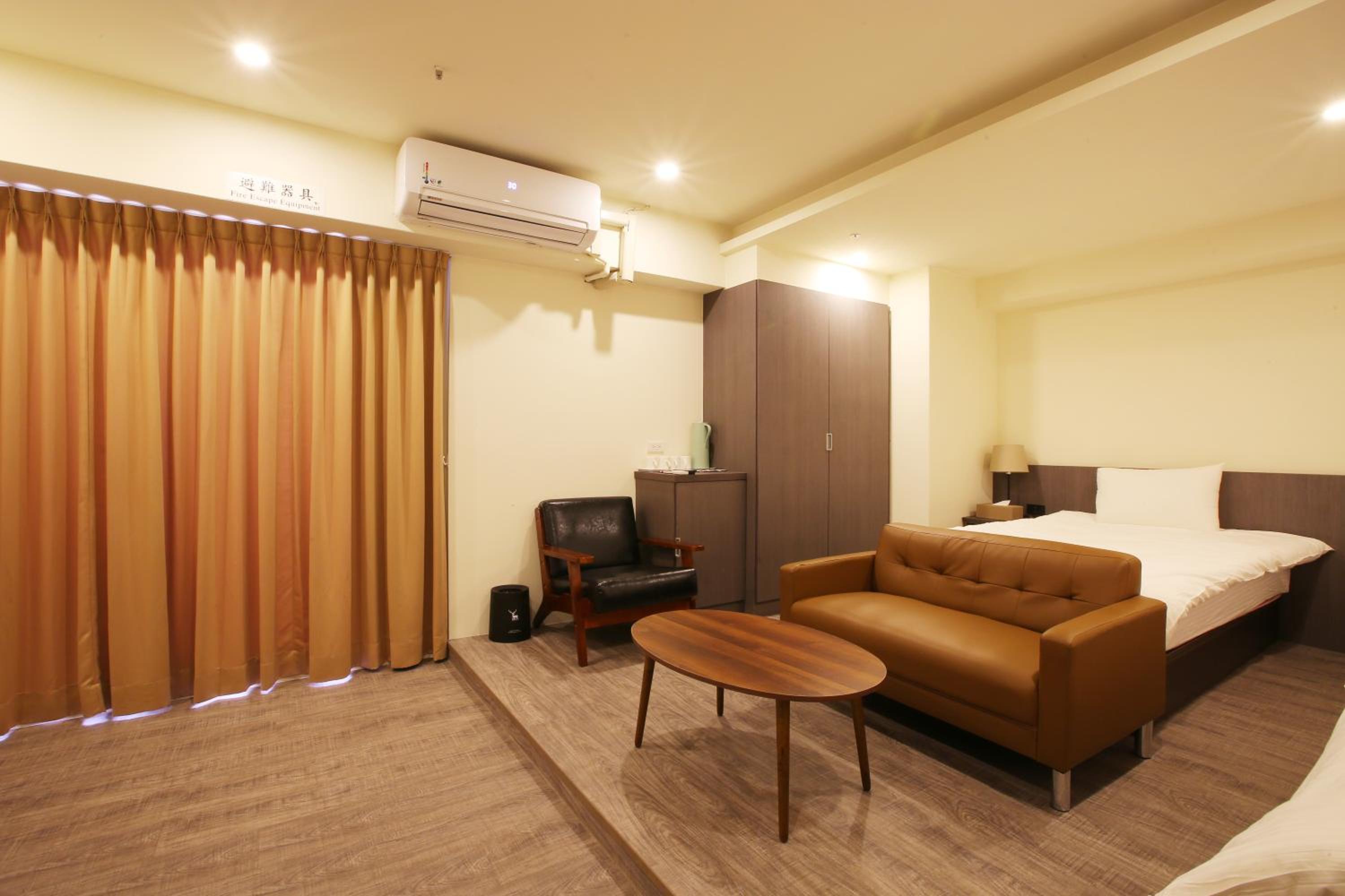 Standard Quadruple Room photo 1