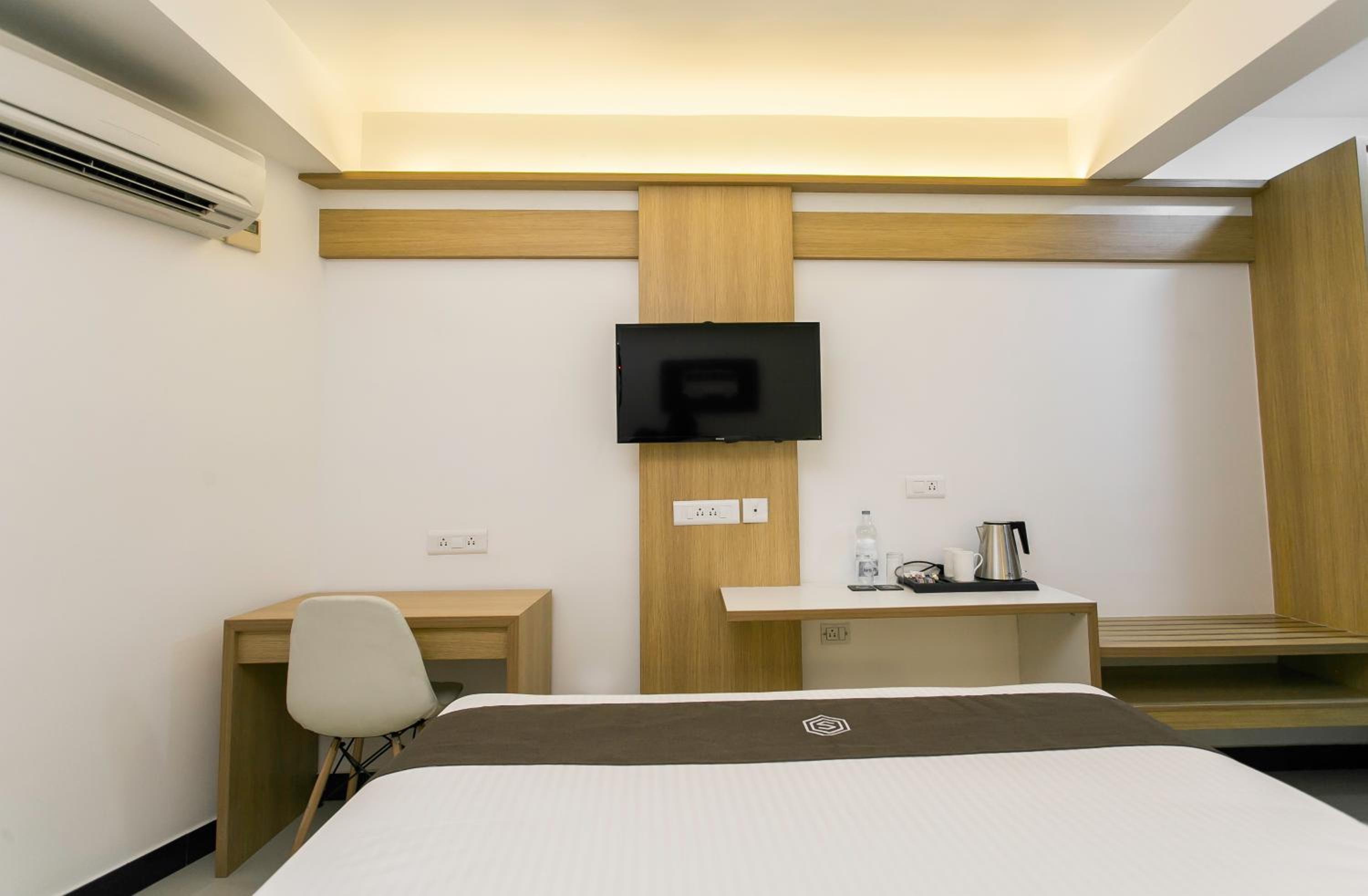 Deluxe Double Room - Photo 5