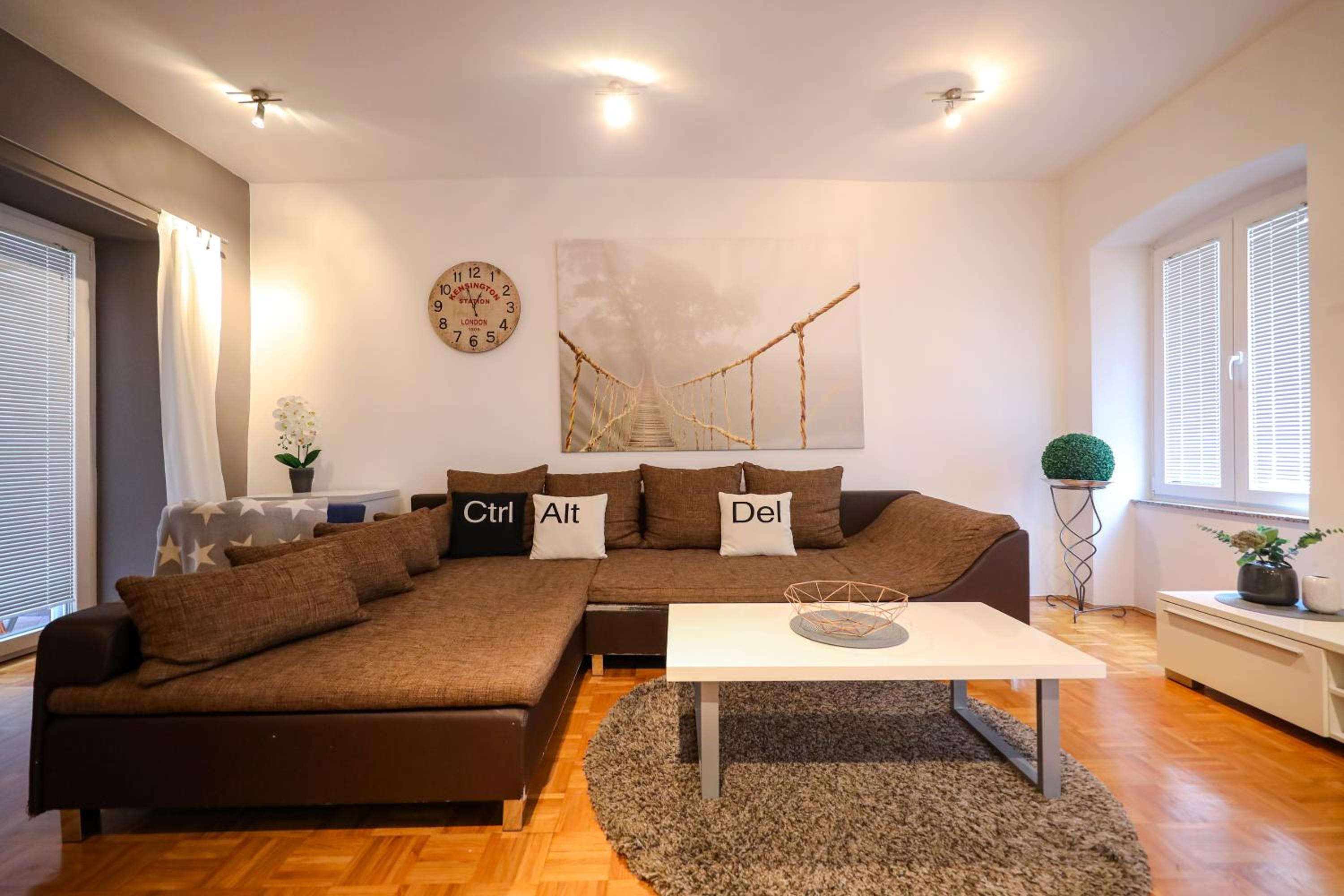 Apartment with Terrace photo 3