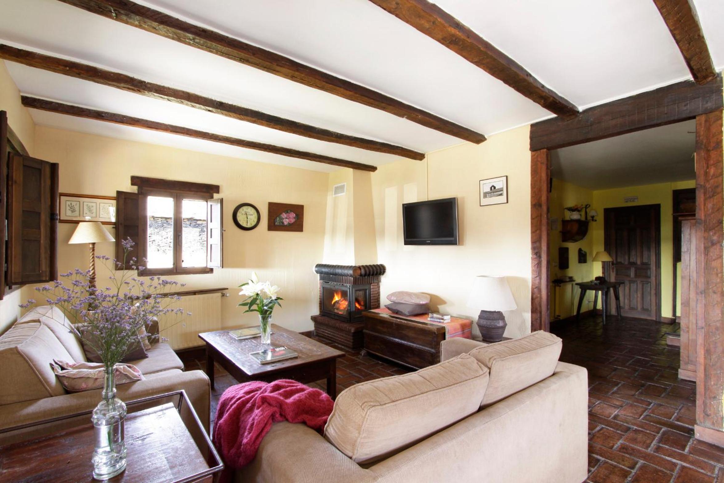 Casa de Seis Habitaciones