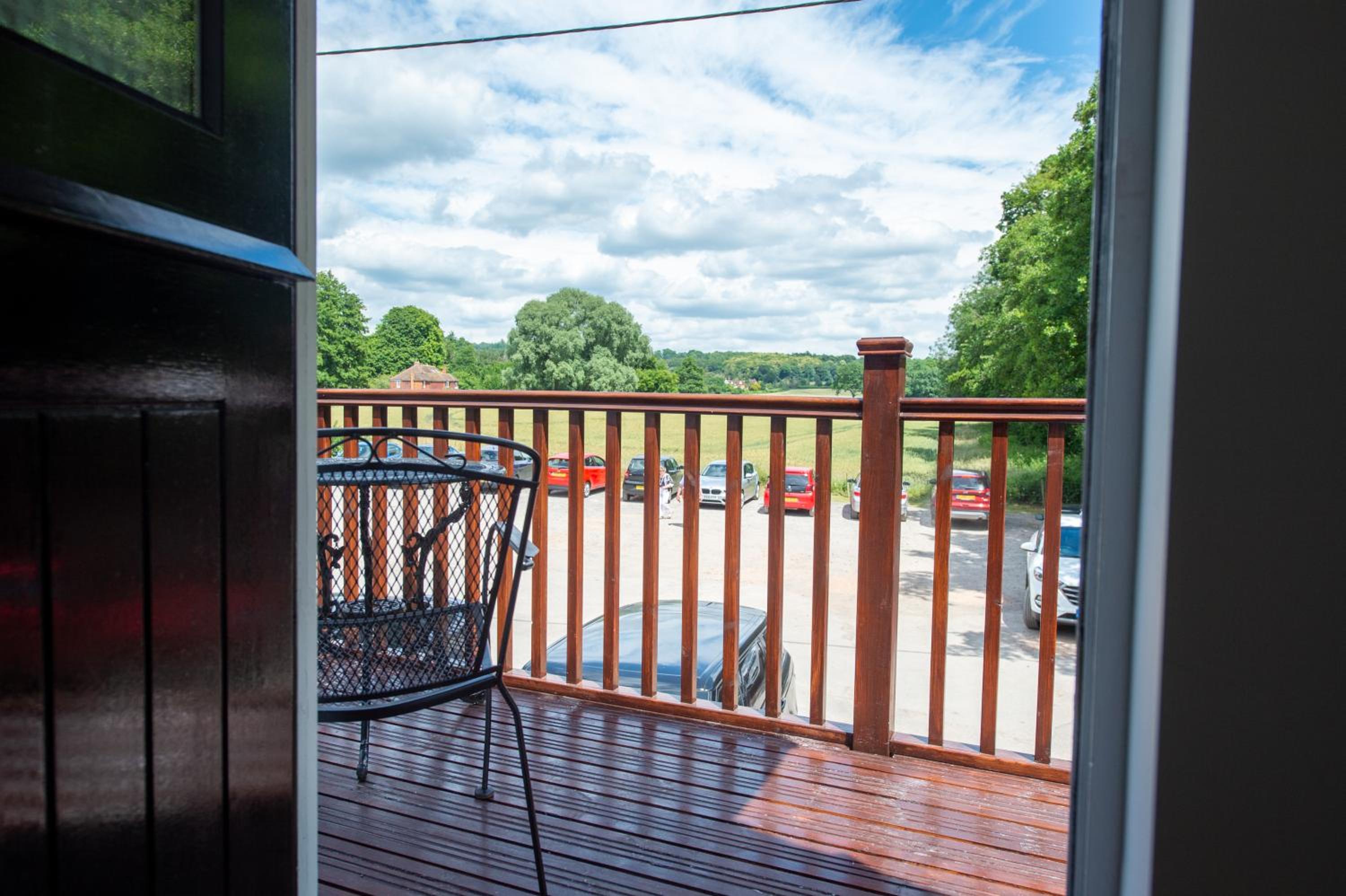 Deluxe Double Room with Balcony photo 2