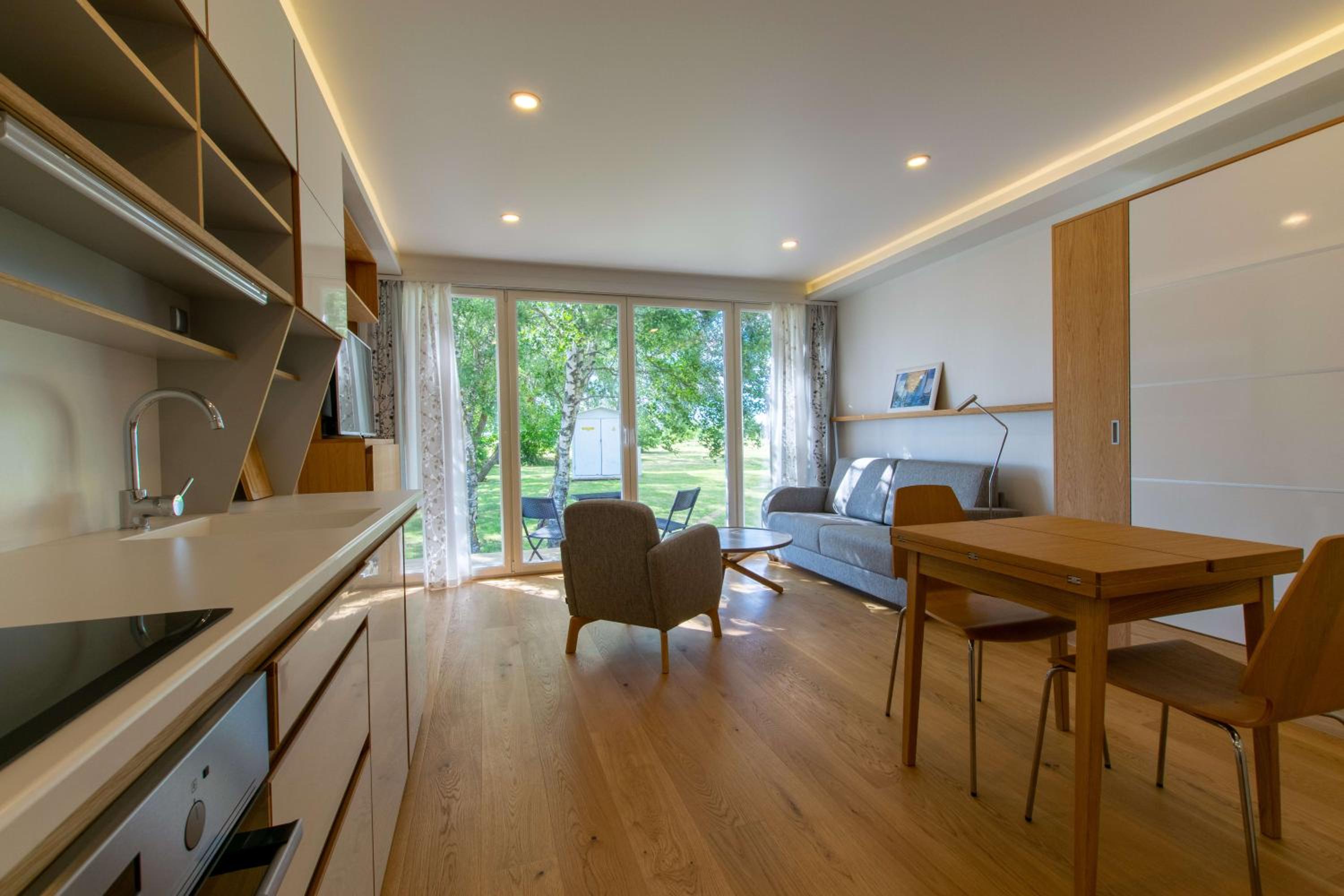Apartment with Garden View photo 3