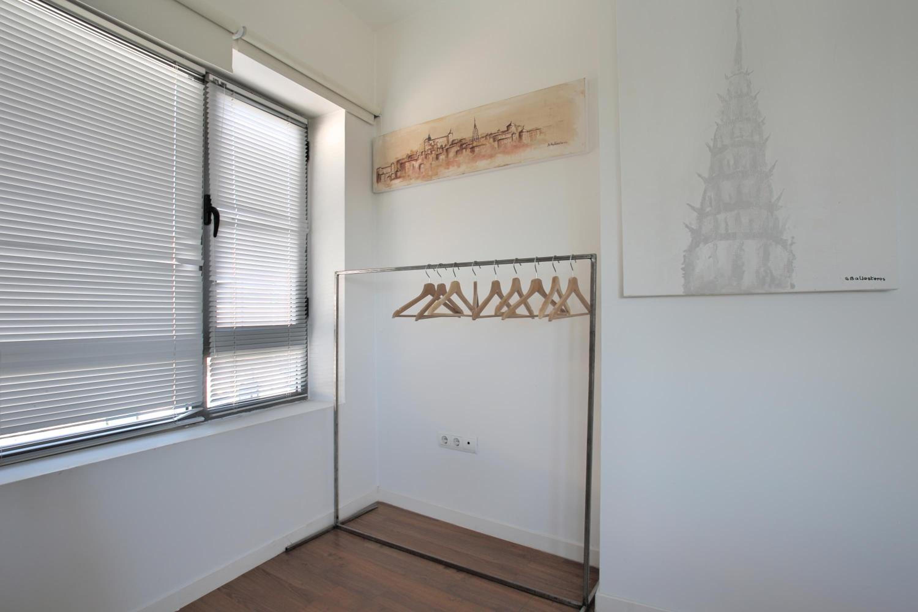 Two-Bedroom Apartment - Photo 17