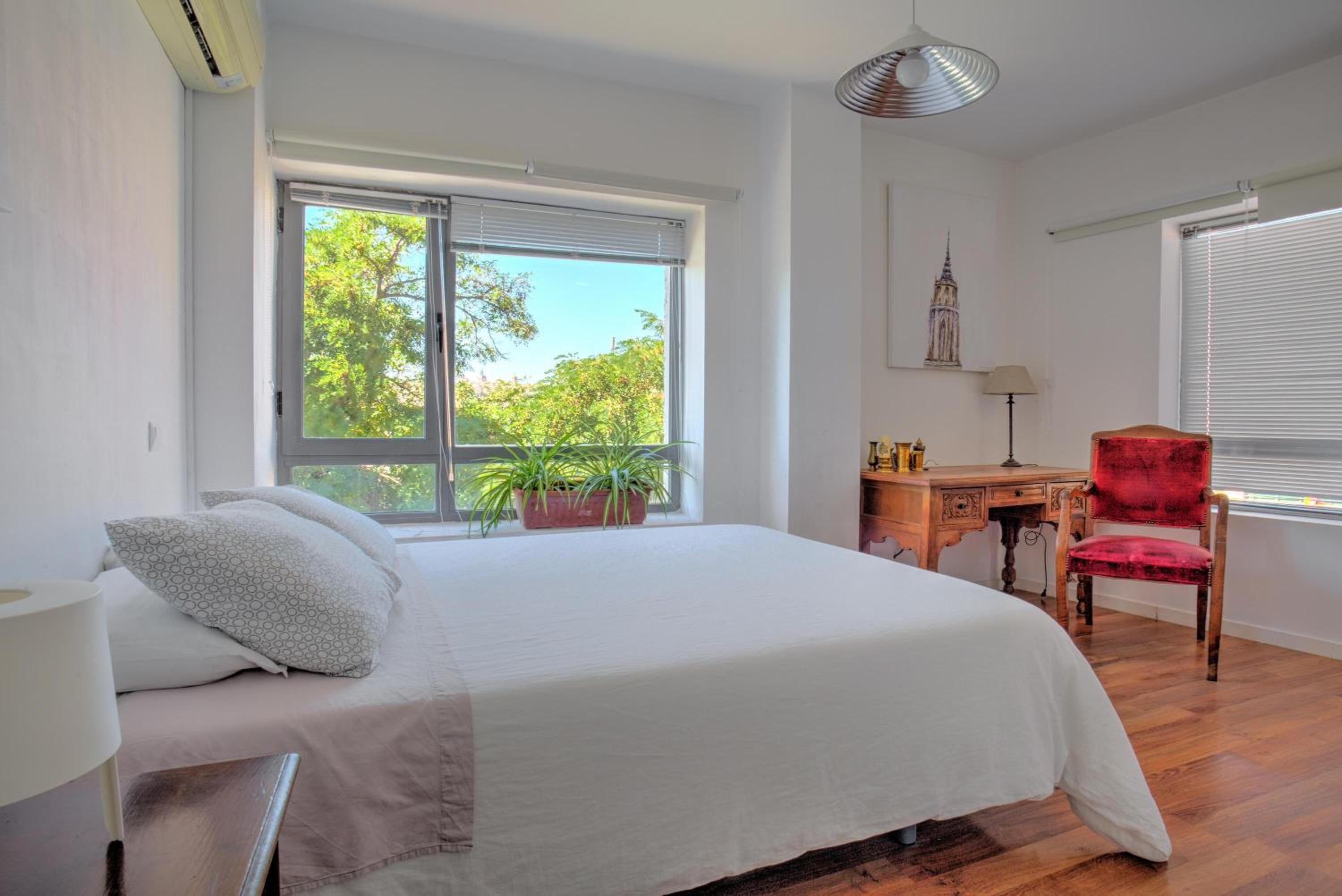 Two-Bedroom Apartment - Photo 1