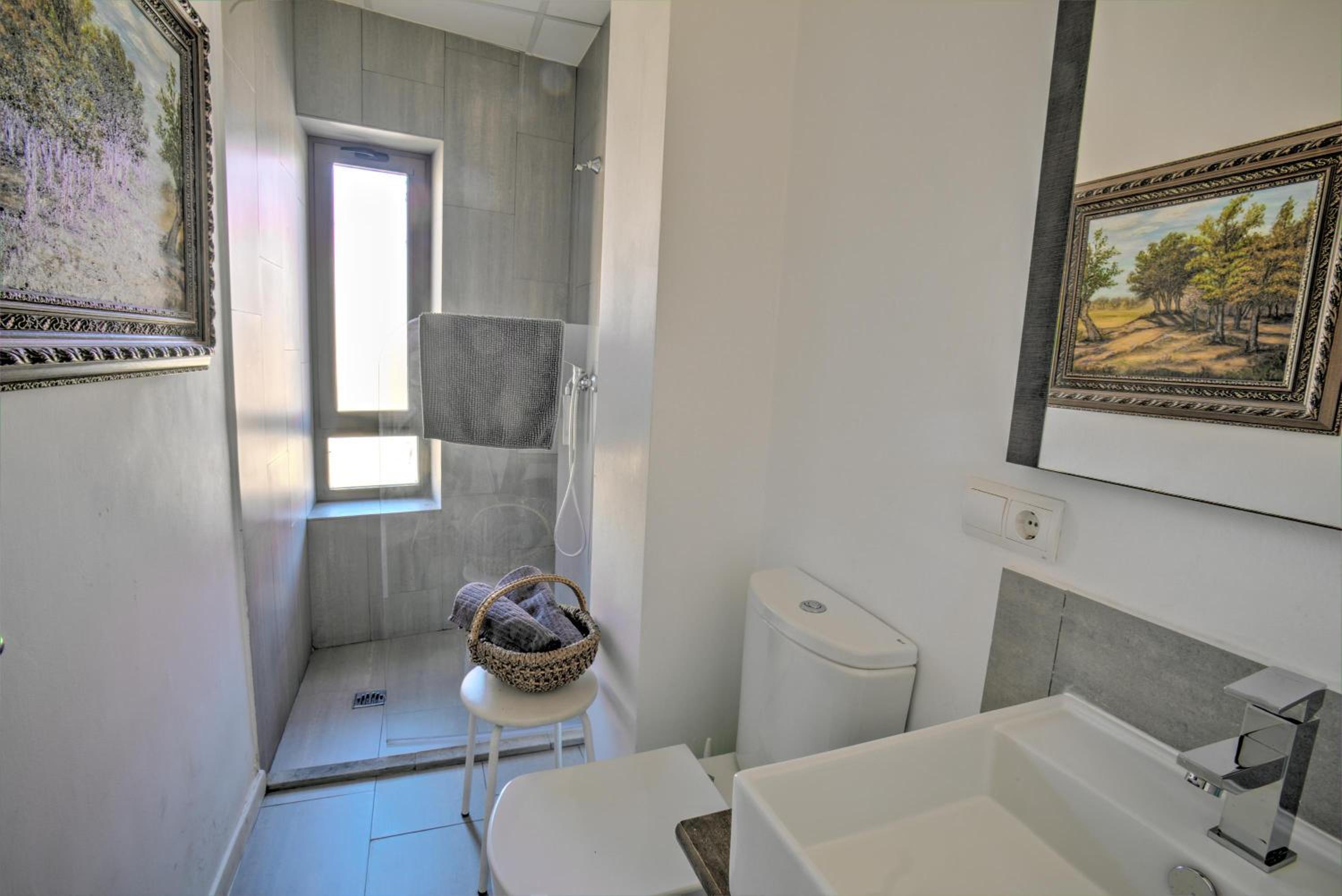 Two-Bedroom Apartment - Photo 24