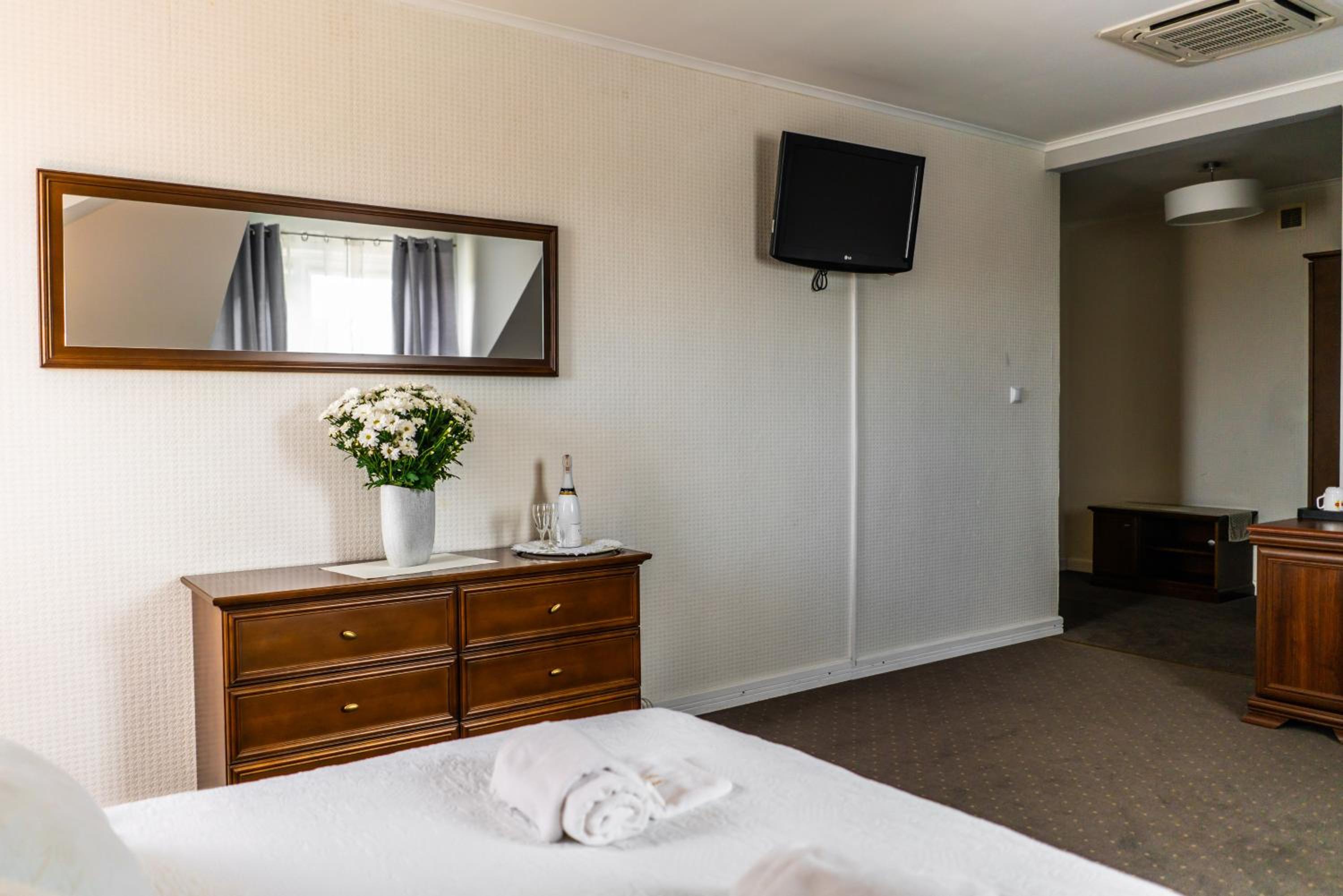 Superior Double Room - Photo 4