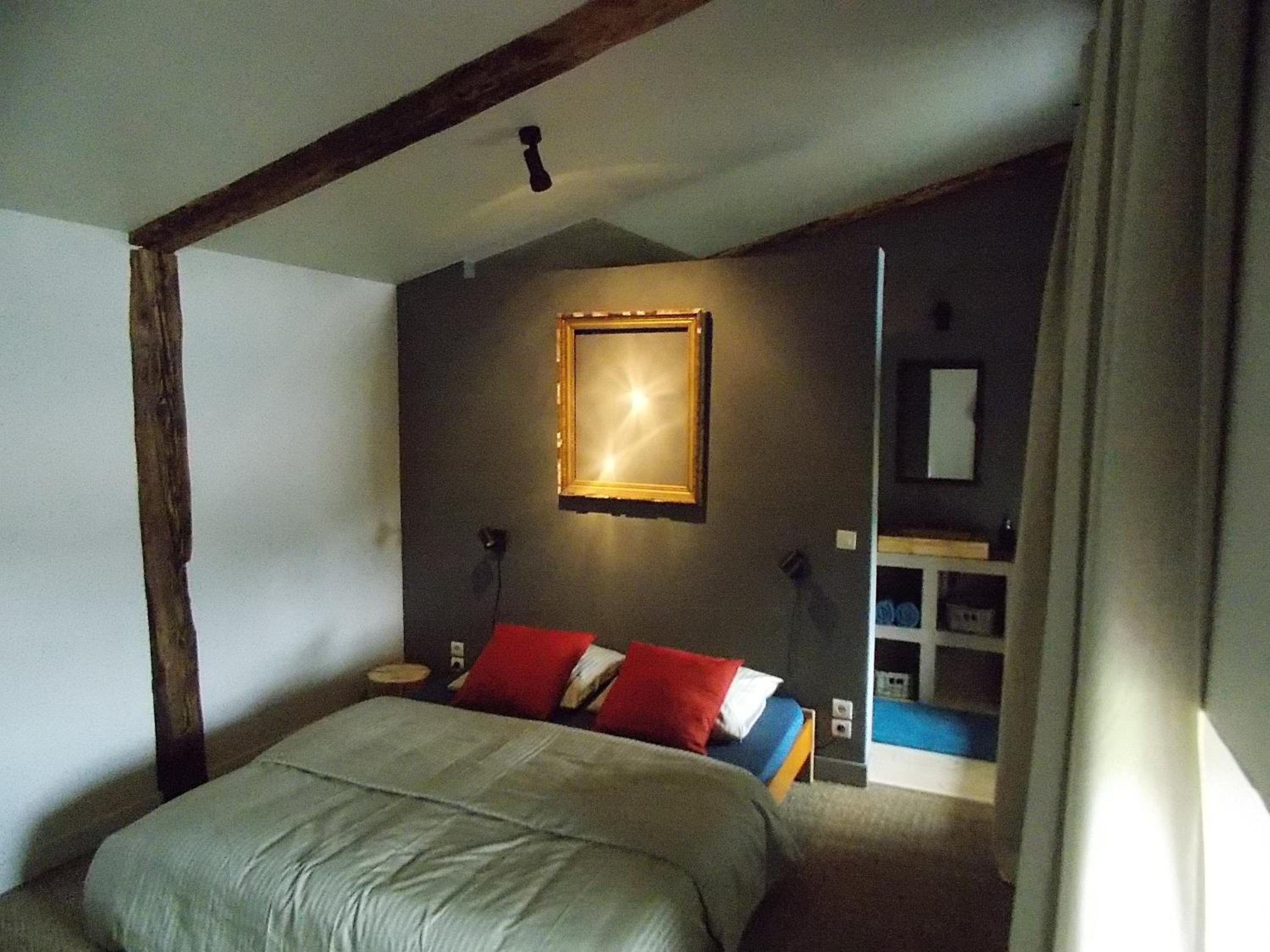 Double Room with Garden View - Photo 2