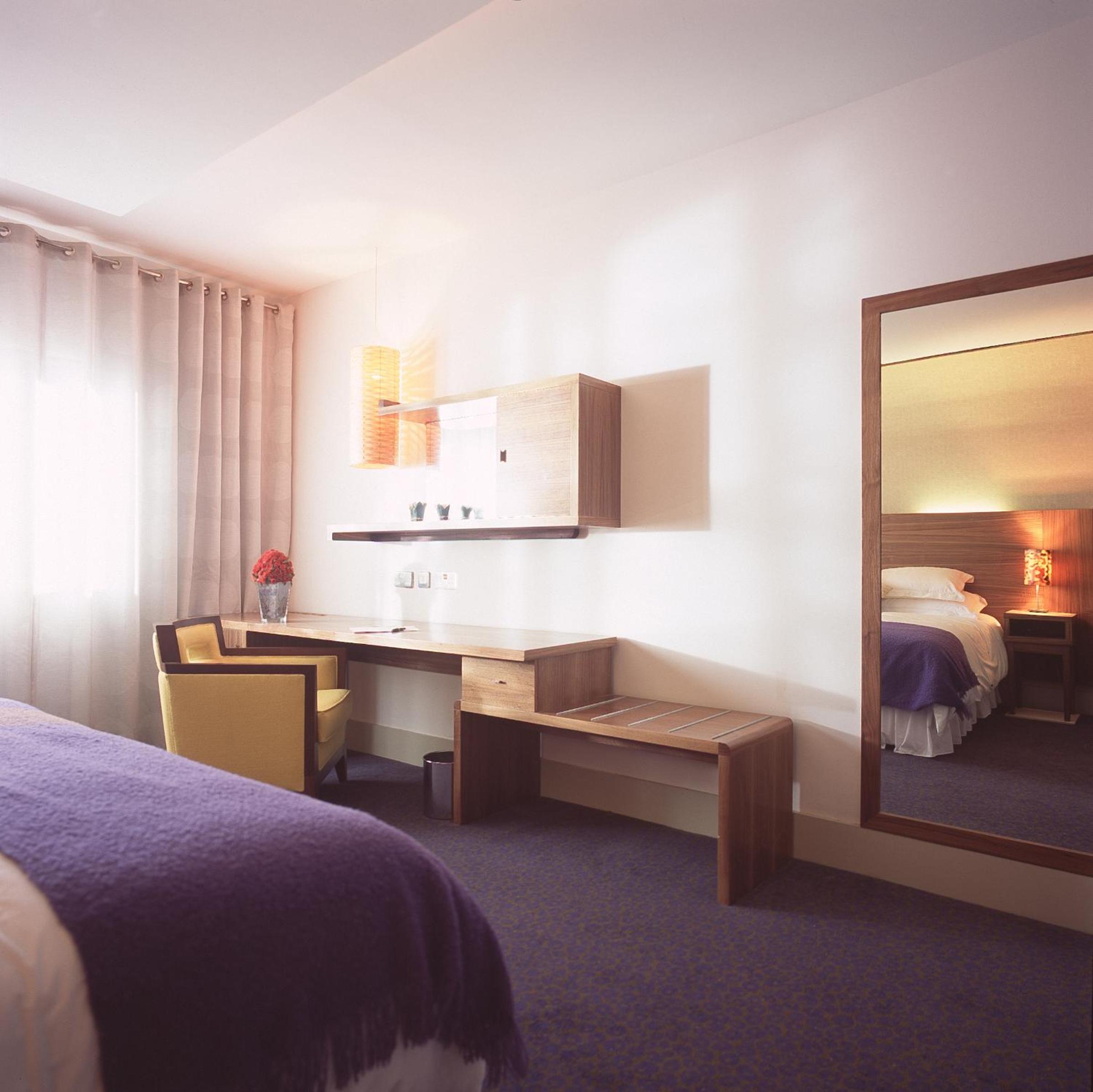 Classic Twin Room - Photo 3