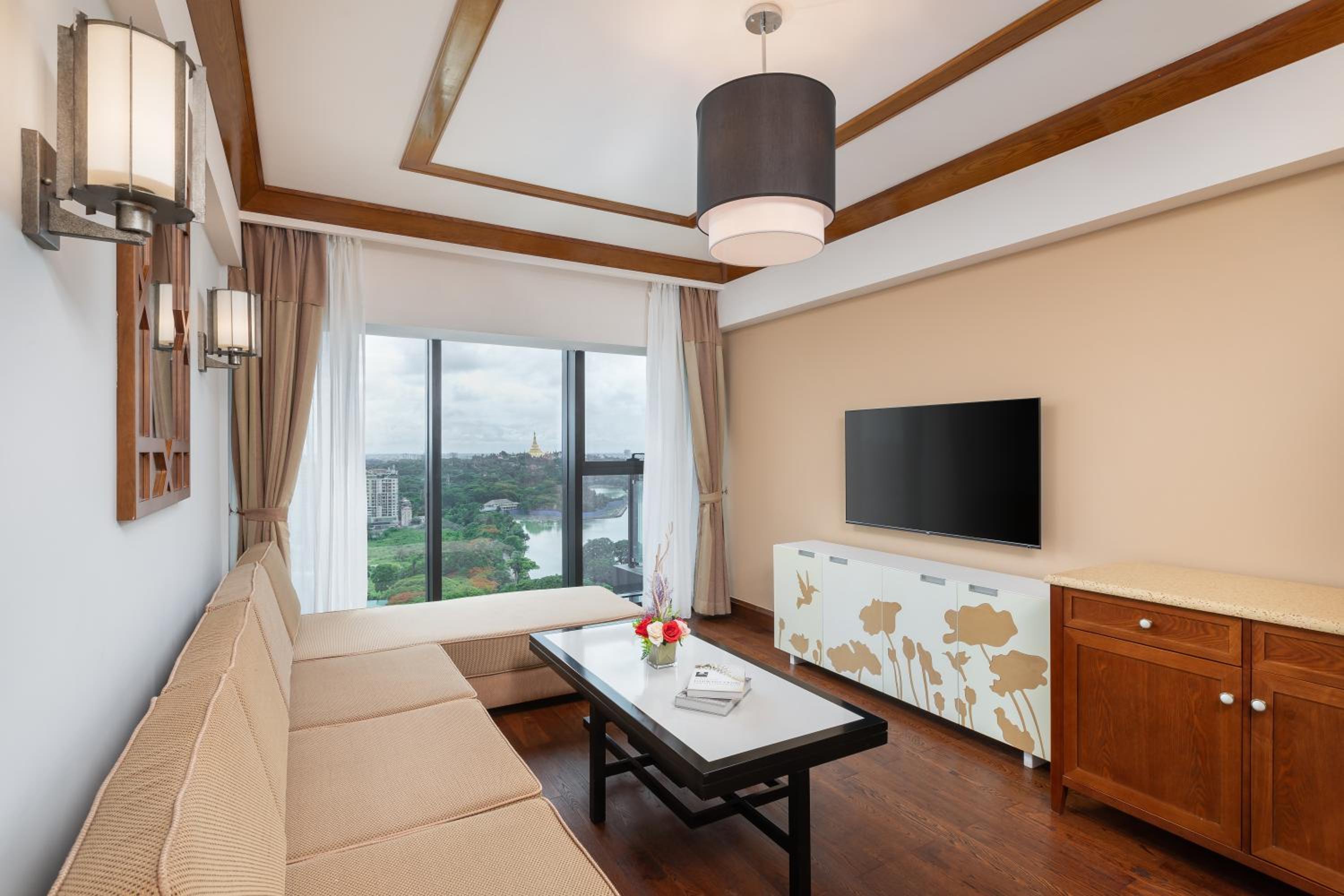 Two Bedroom With Shwedagon Pagoda View - Photo 15