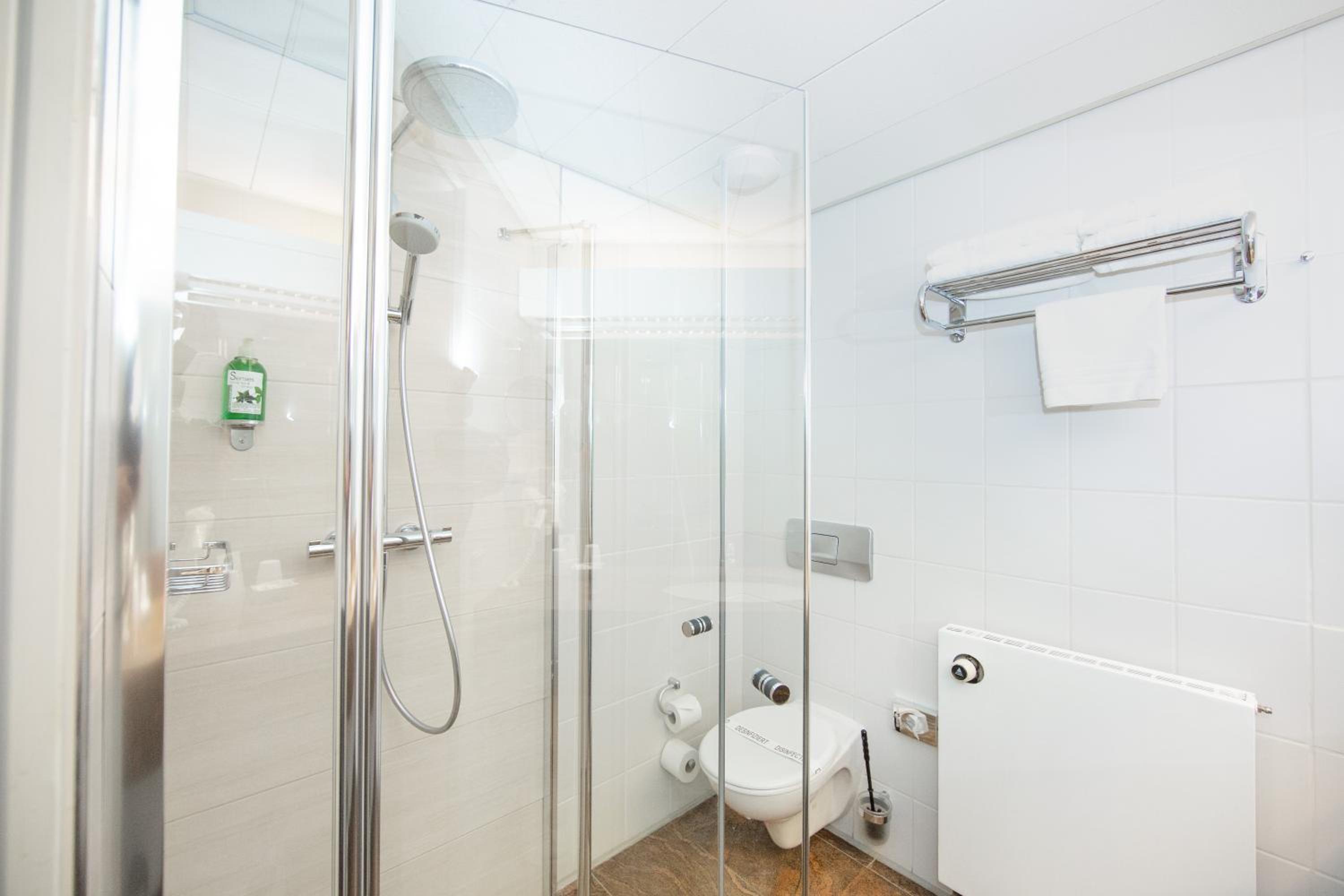 Economy Double Room Landside