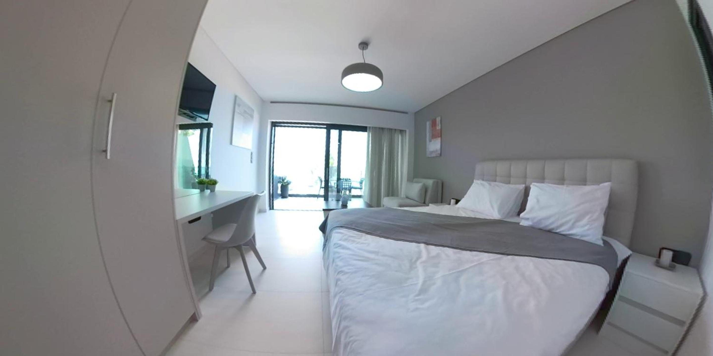 Studio Apartment With Sea View