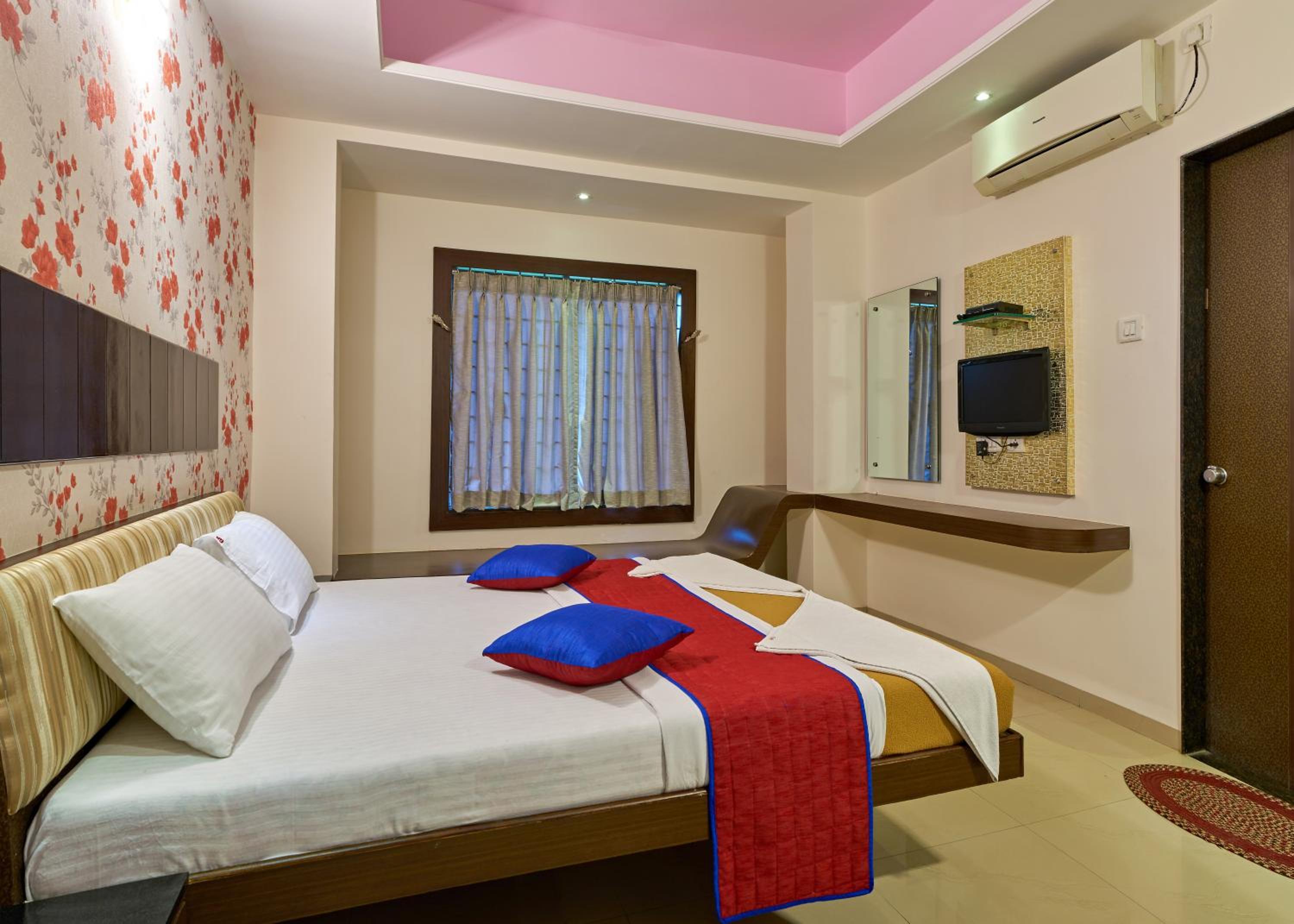 Superior Room AC - Photo 2