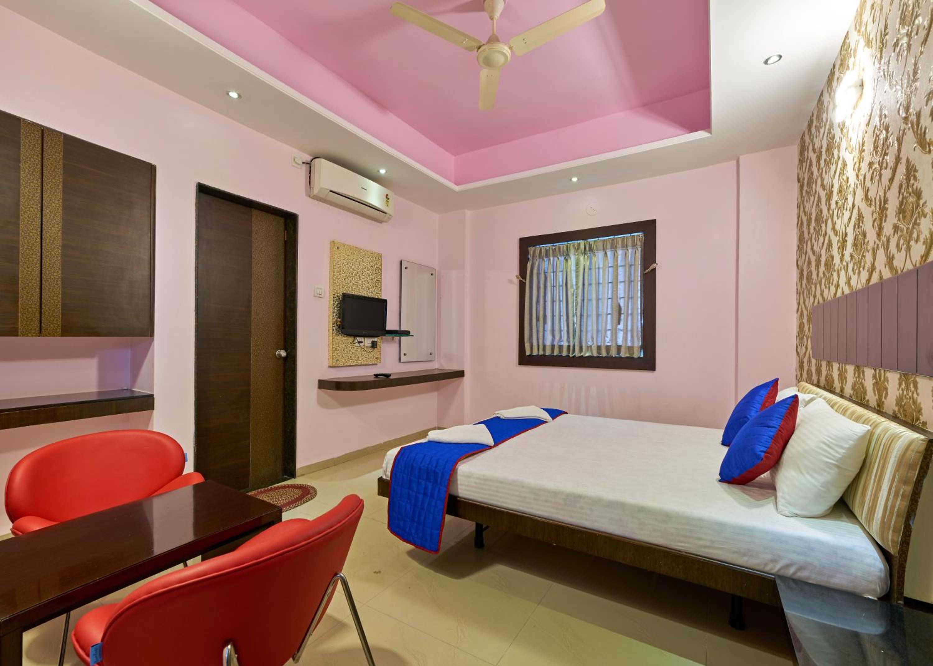 Superior Room AC - Photo 8