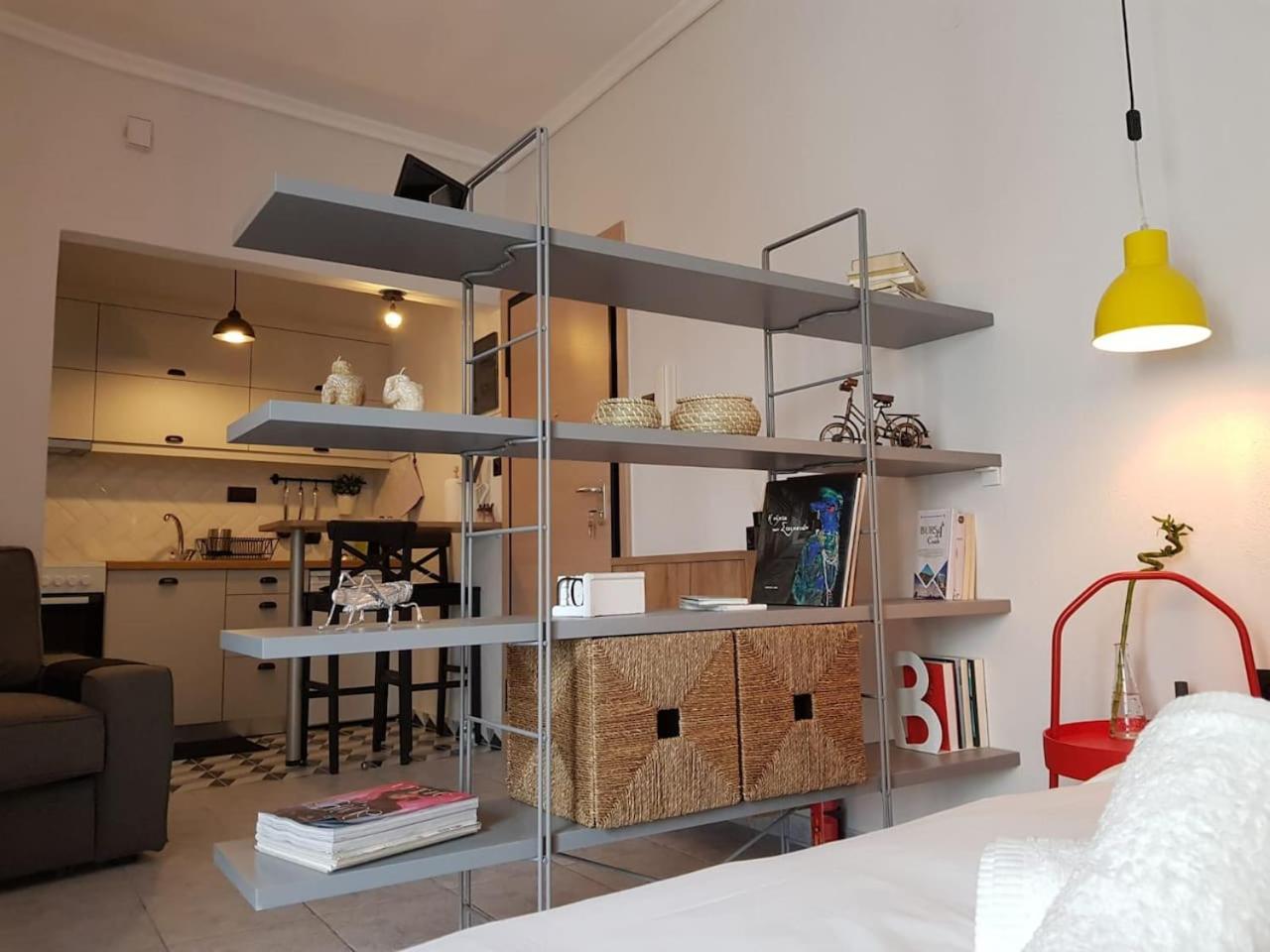 One-Bedroom Apartment - Photo 25