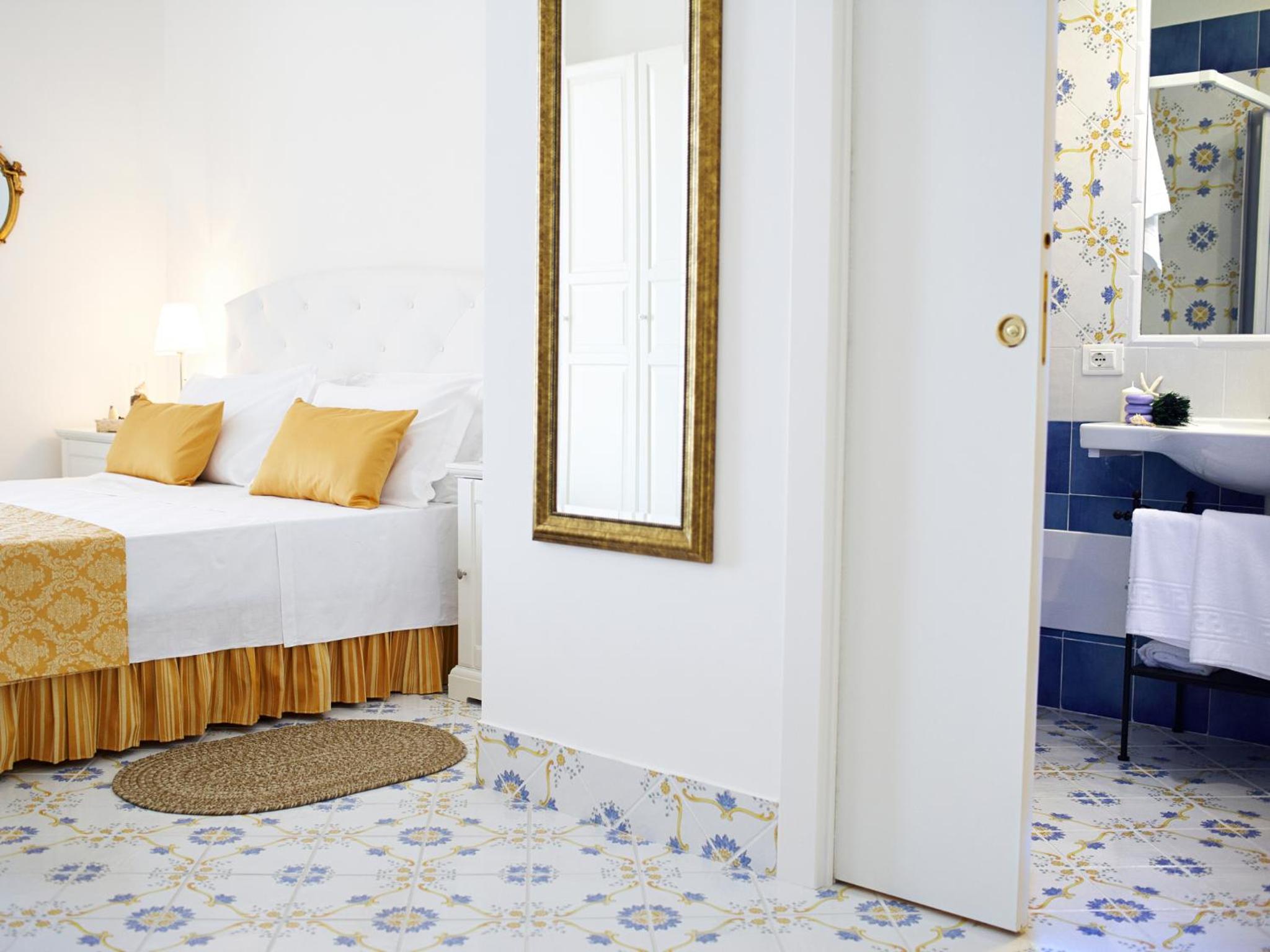 Superior Double or Twin Room with Sea View - Photo 7