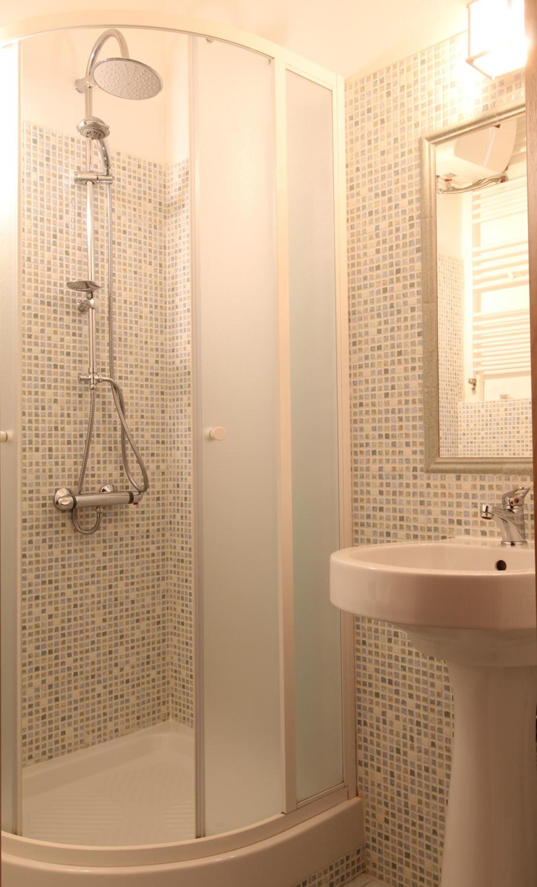 Junior Suite with Balcony photo 2