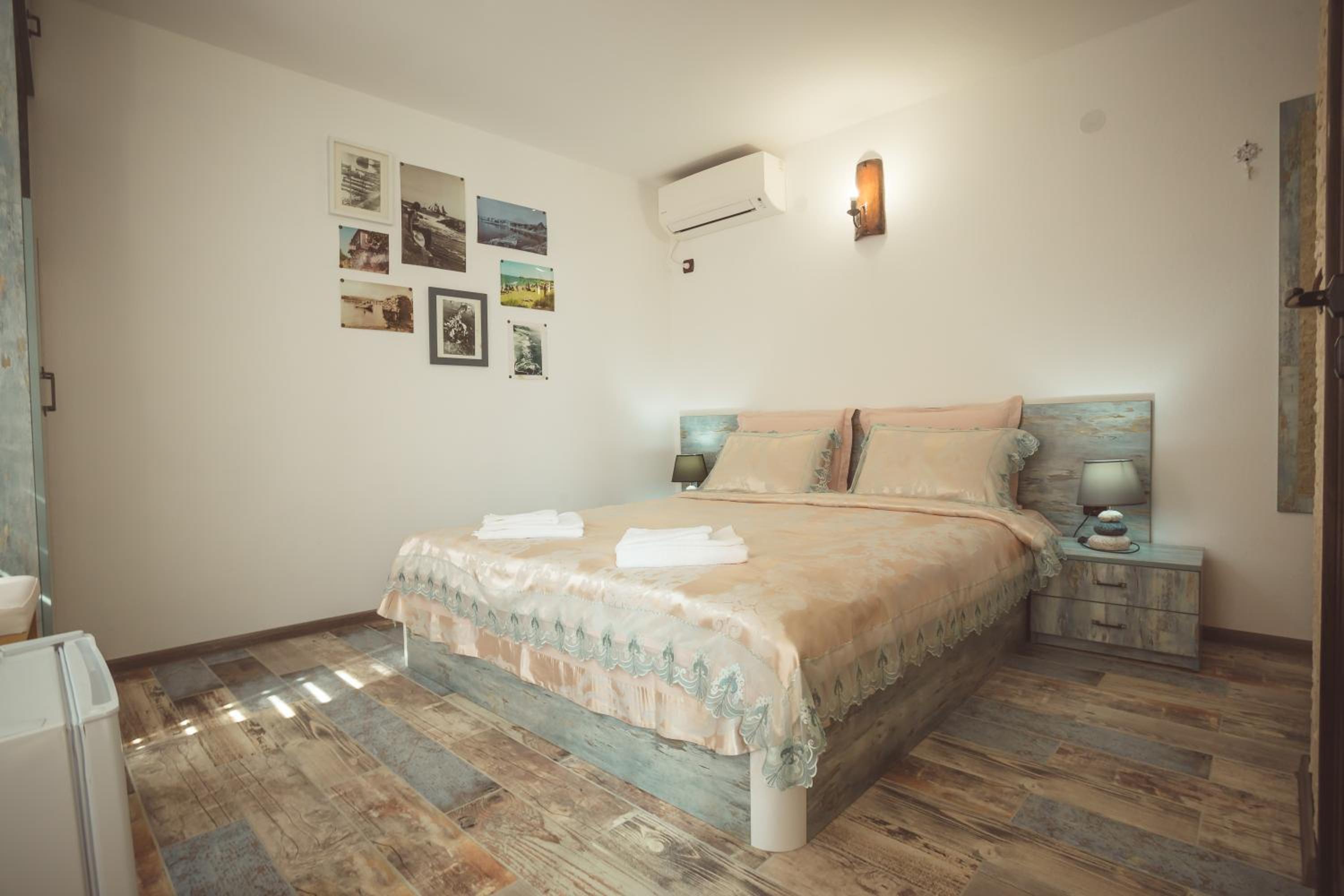 Double Room photo 2