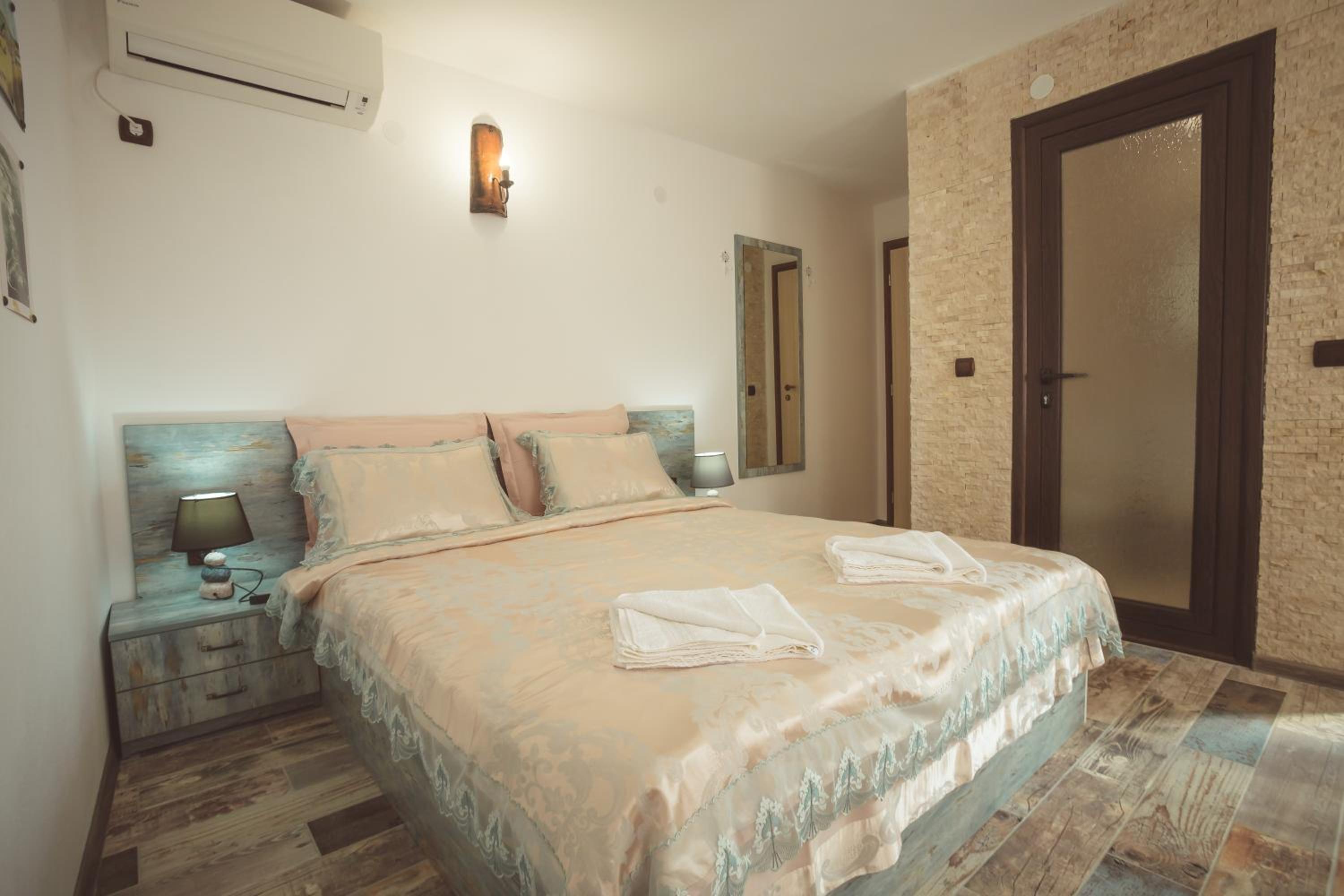 Double Room photo 3