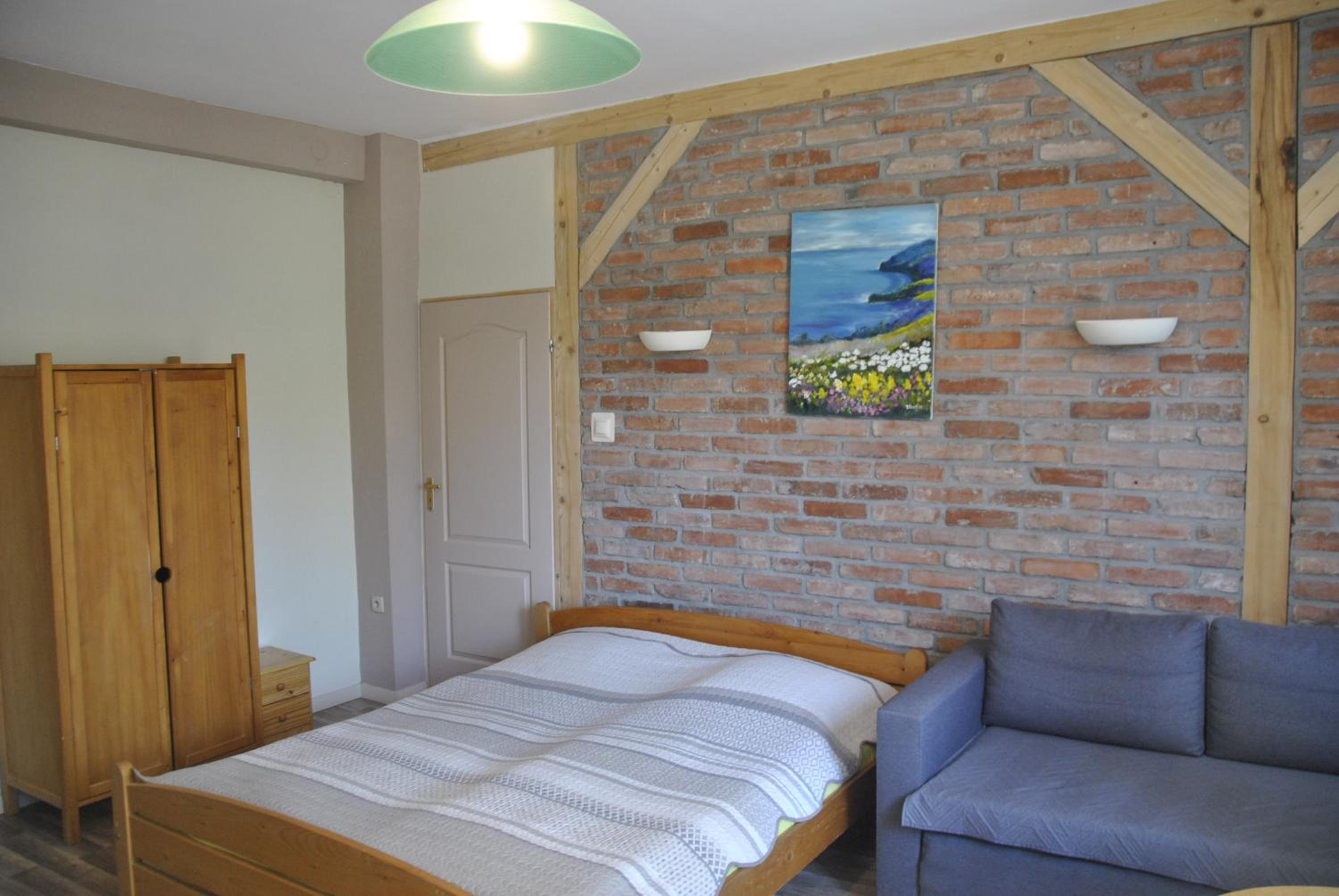 Quadruple Room with Balcony - Photo 6