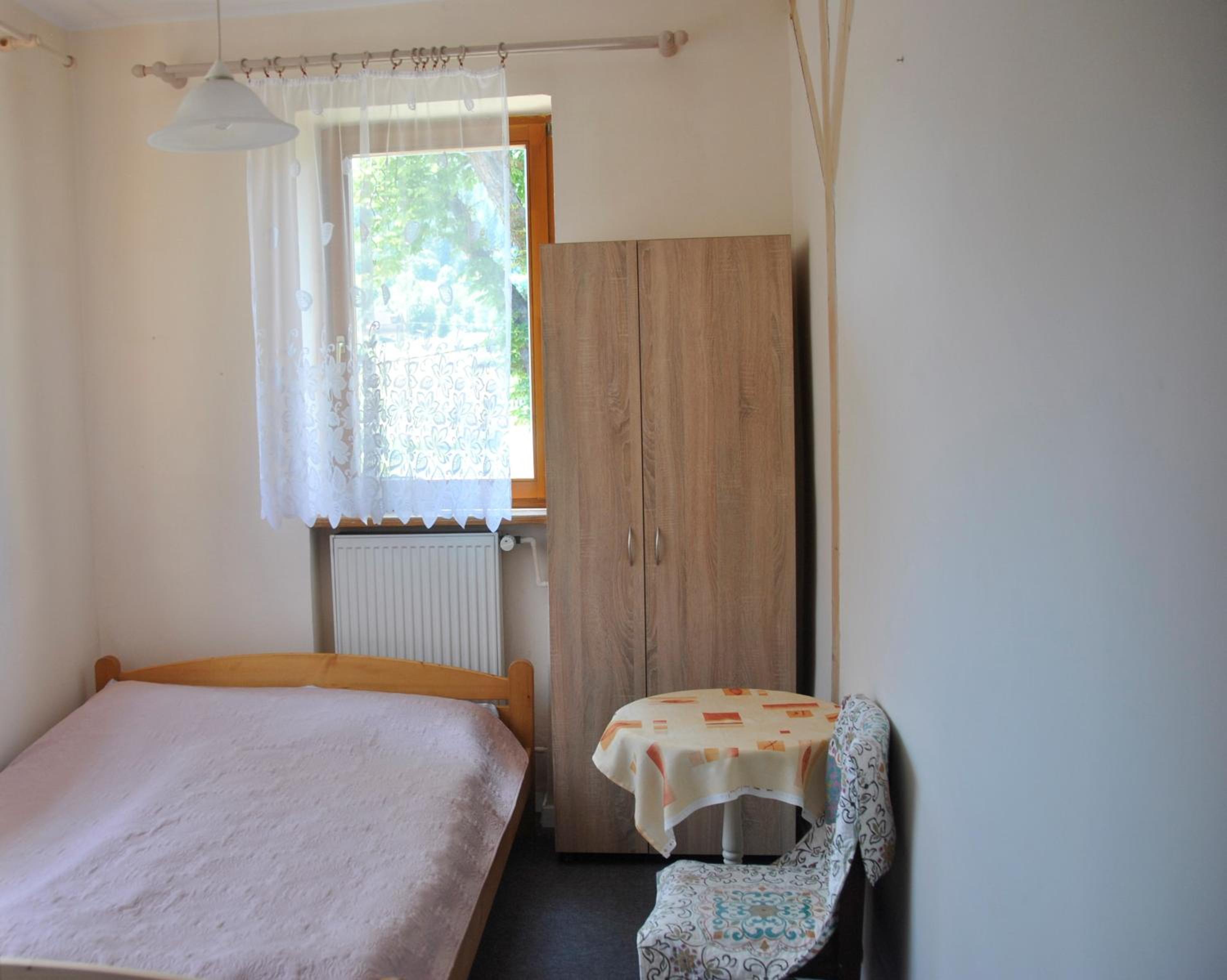 Quadruple Room with Balcony - Photo 4