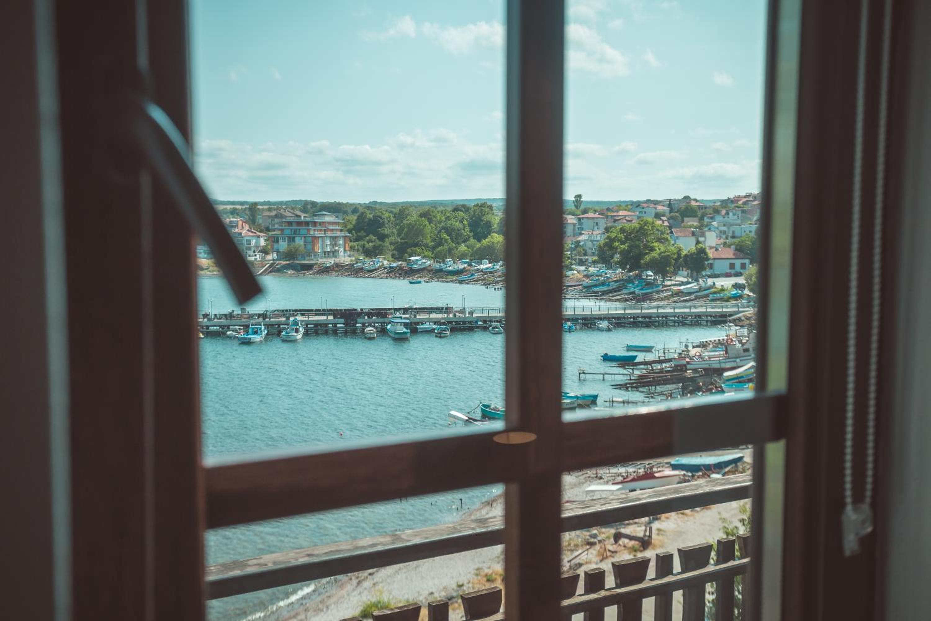 Deluxe Double Room with Sea View photo 1