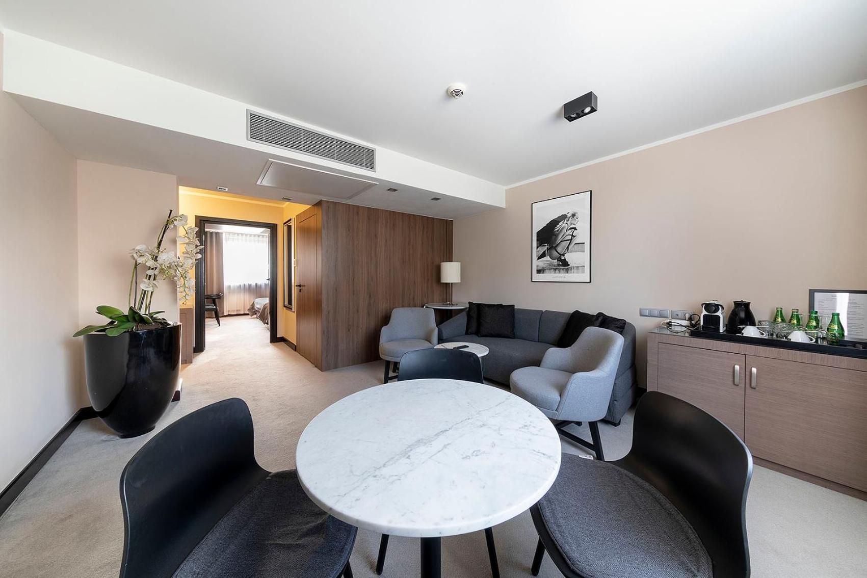 One-Bedroom Apartment (2 Adults) - Photo 4