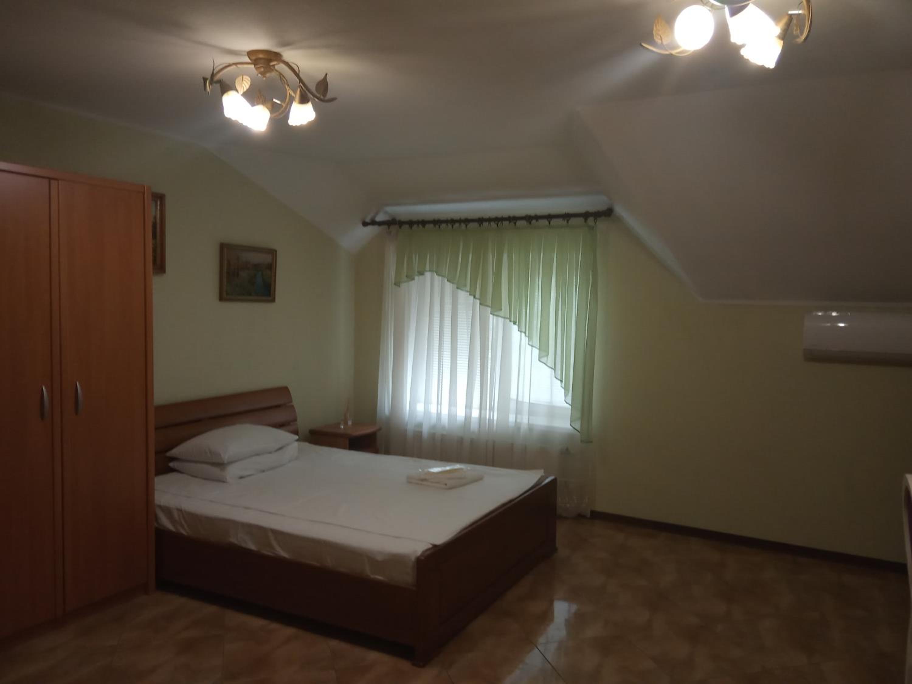 Classic Quadruple Room photo 2