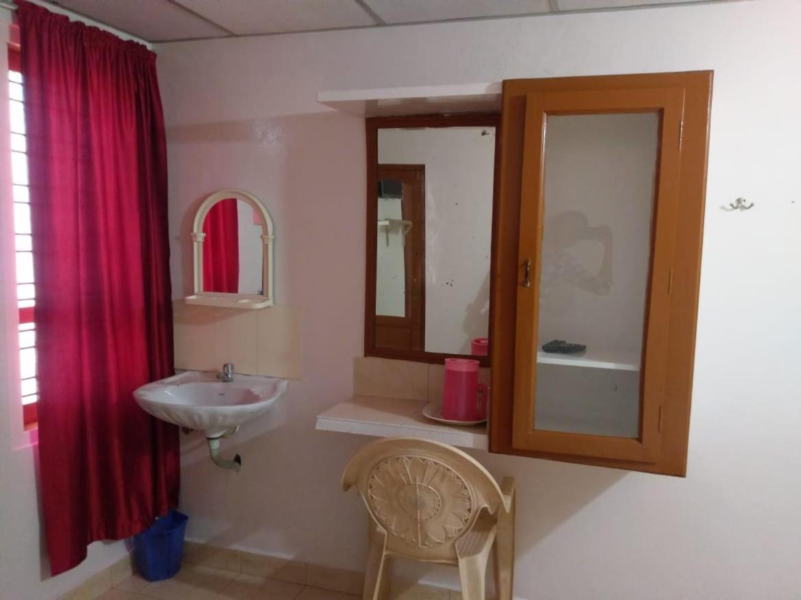 Standard Double Room photo 2