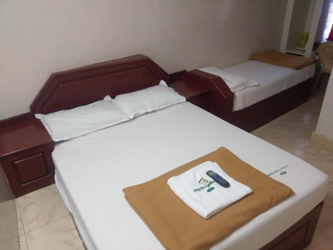 Deluxe Room (2 Adults + 1 Child) photo 2