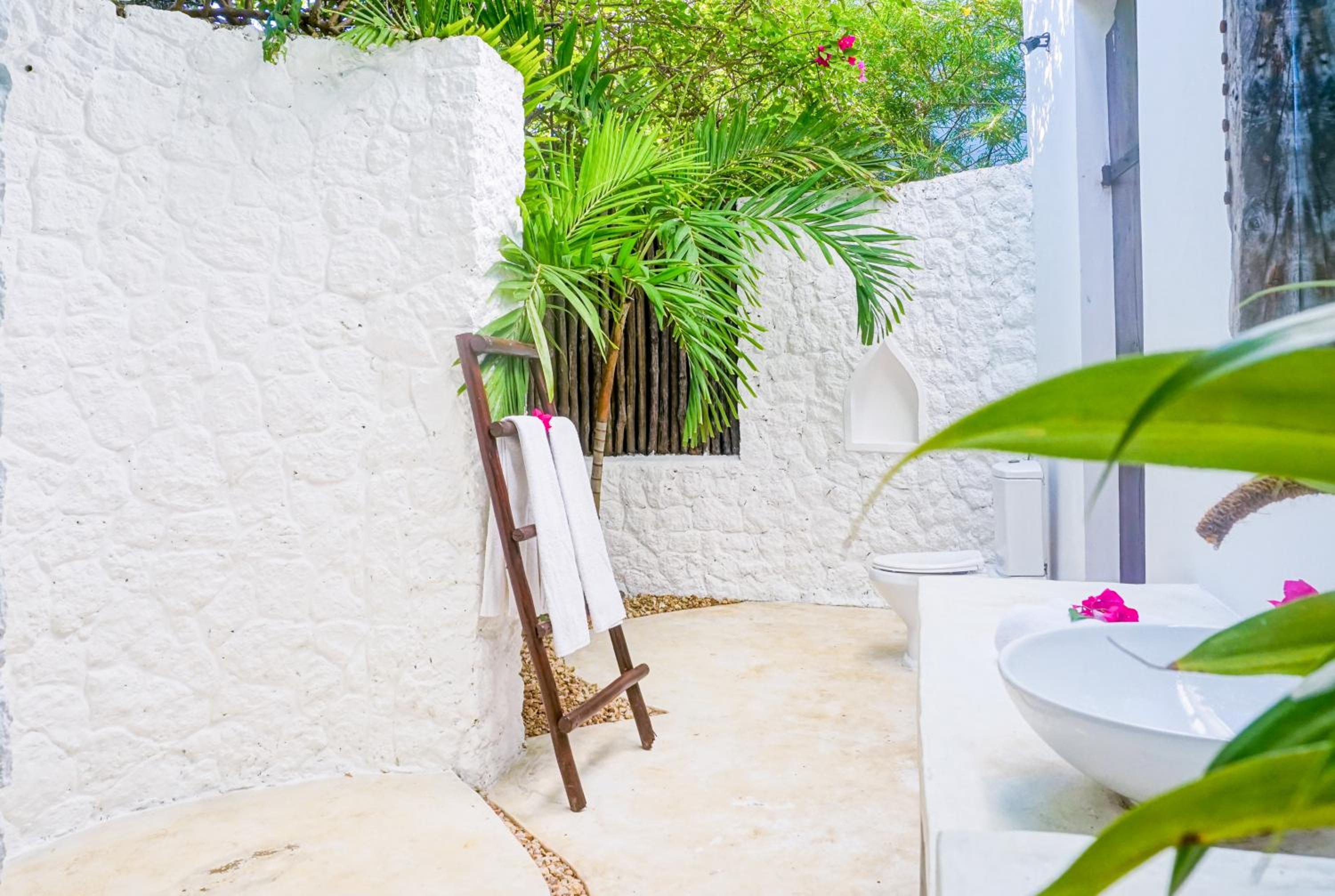 Bungalow - Beach Front