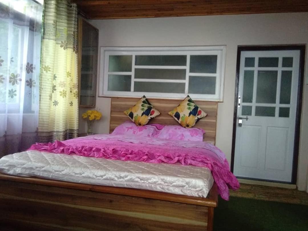 Family Room with Balcony photo 1