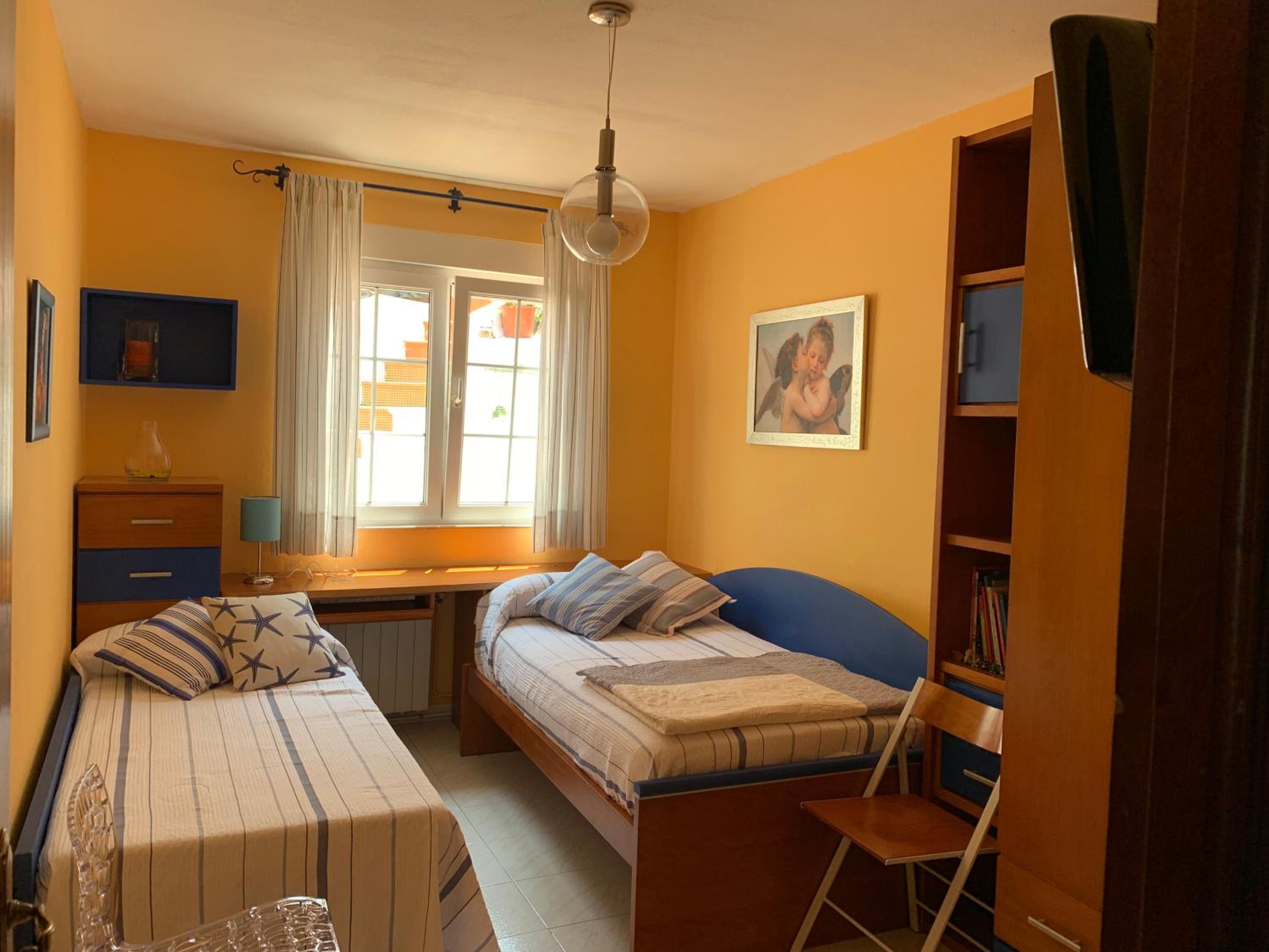 Three-Bedroom House - Photo 35