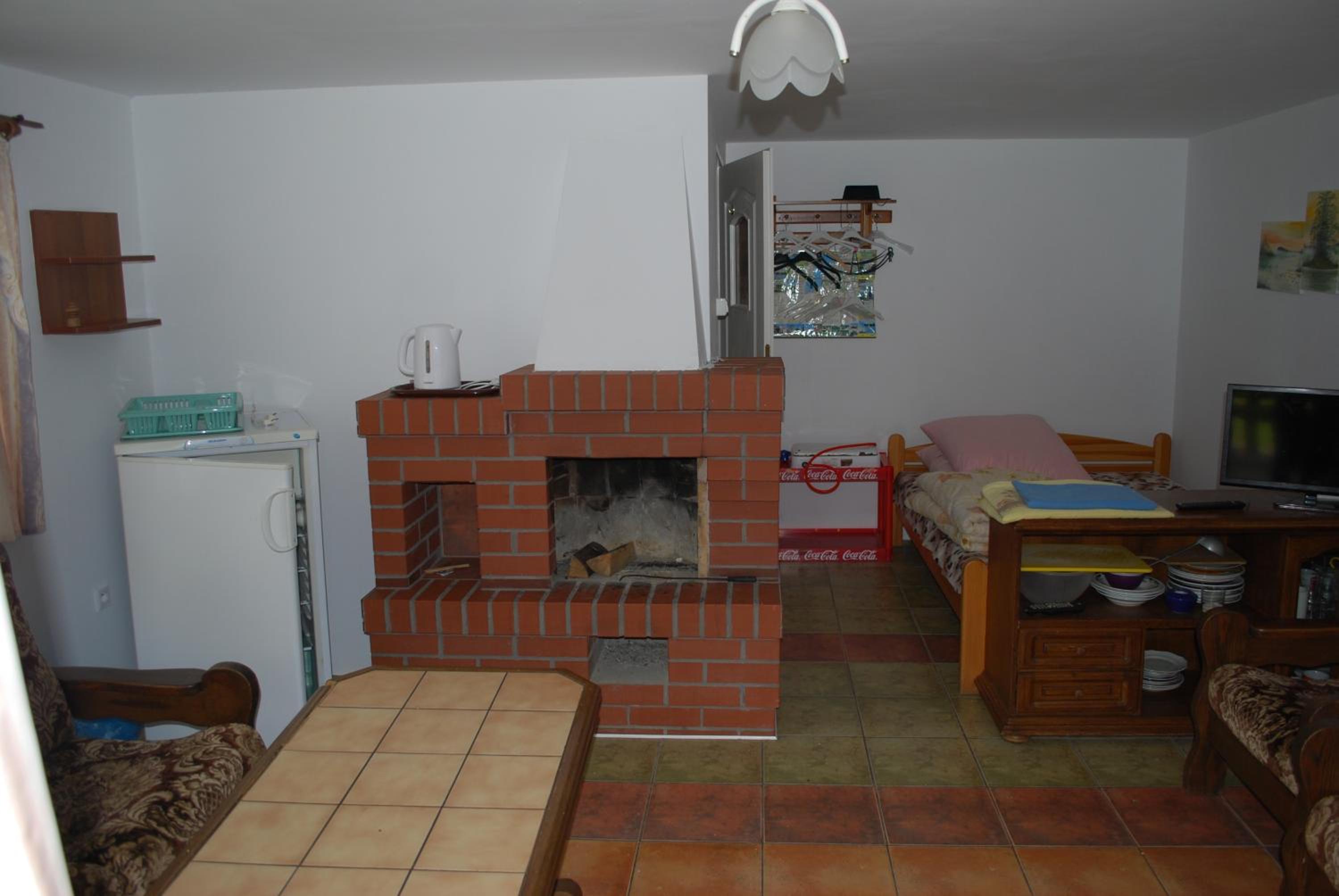 Family Room with Shower photo 3