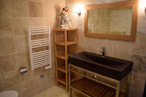 Superior King Room photo 3