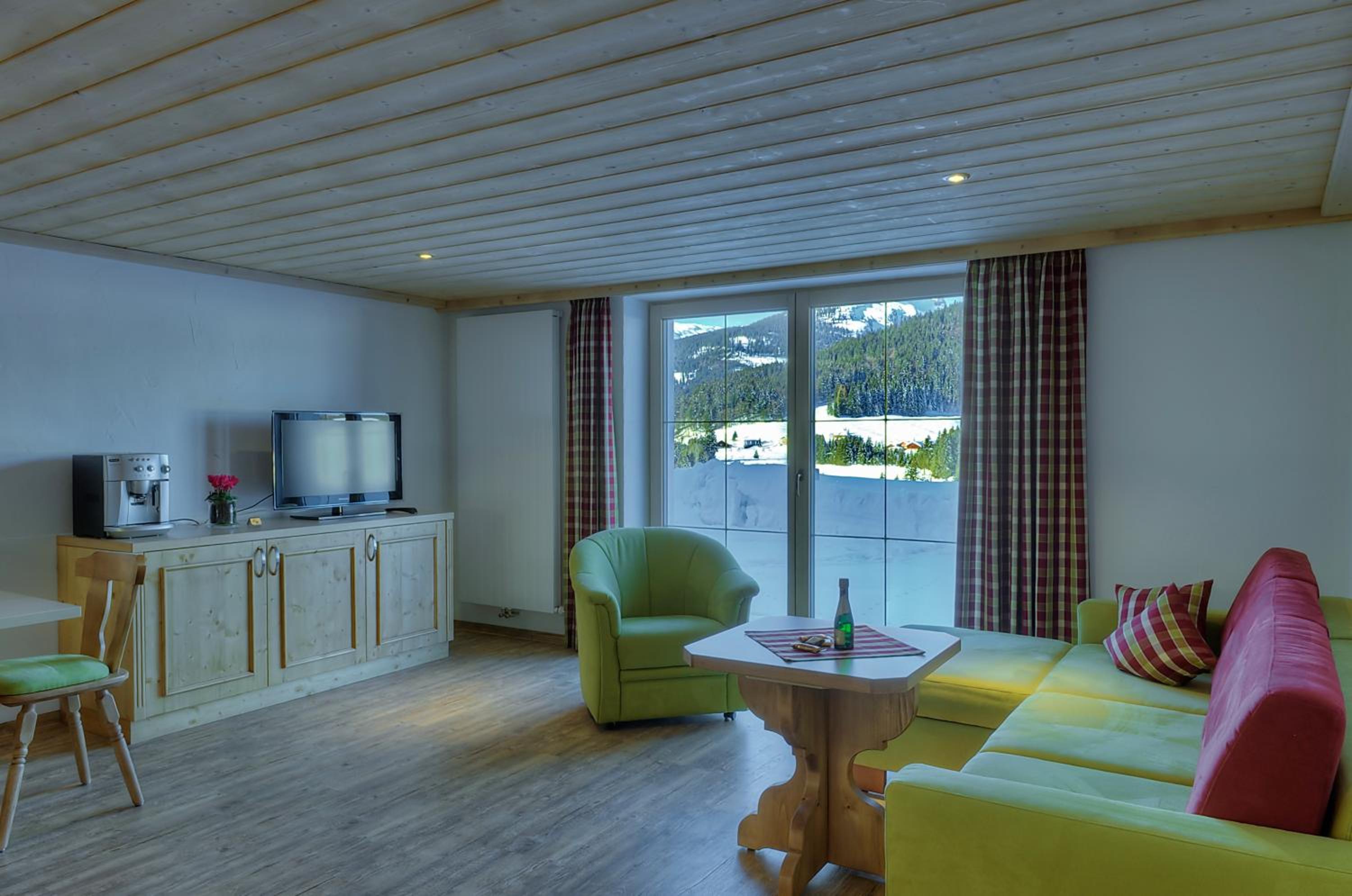 Superior One-Bedroom Apartment with Terrace photo 2