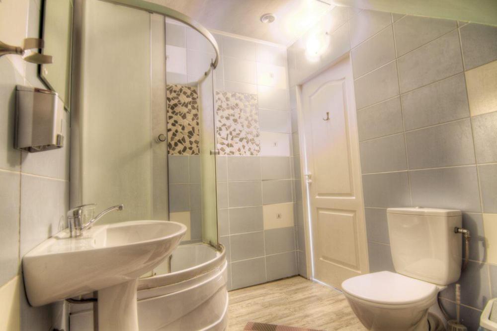 Junior Suite (3 Adults)