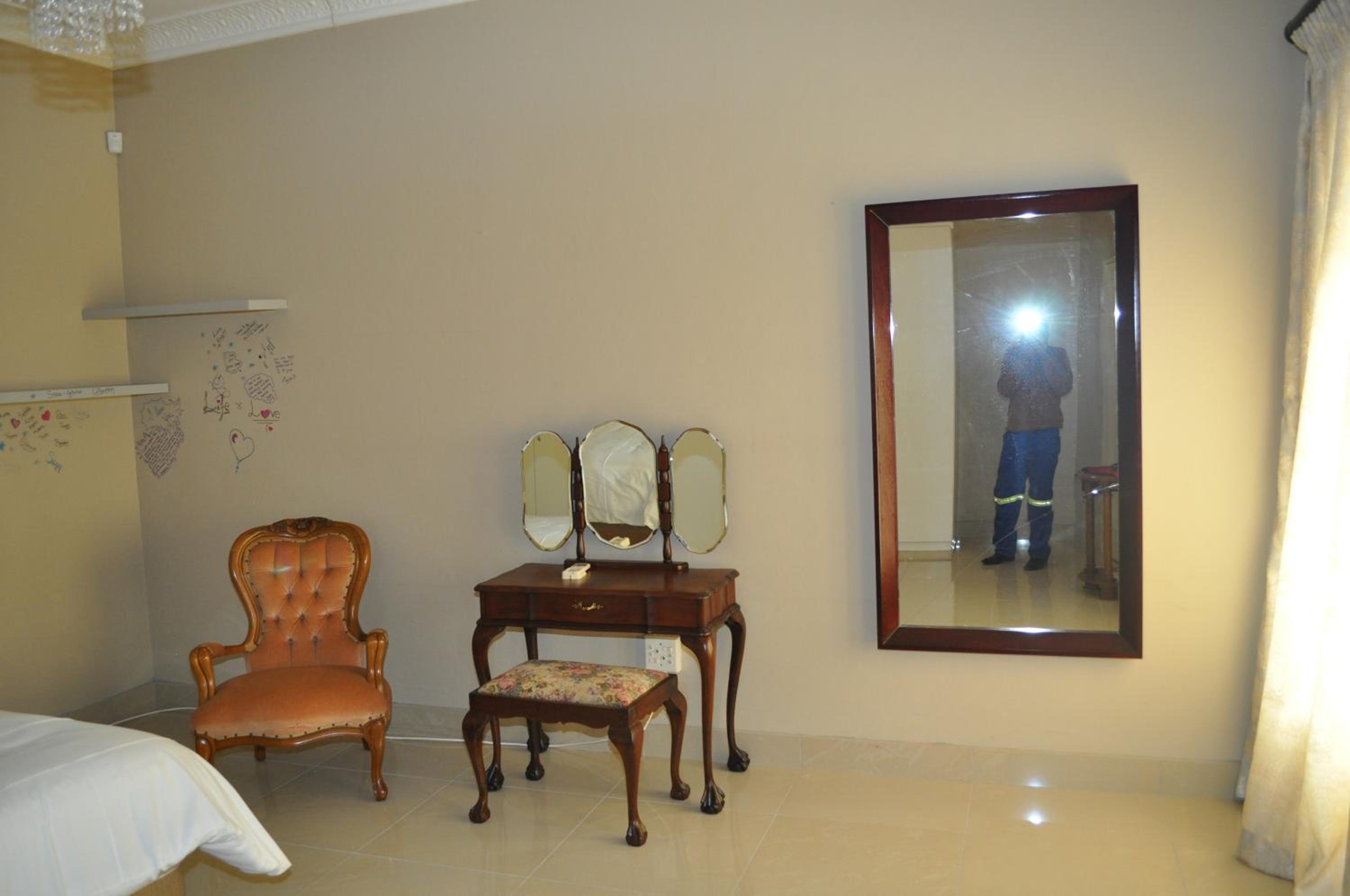 Deluxe Double Room photo 3