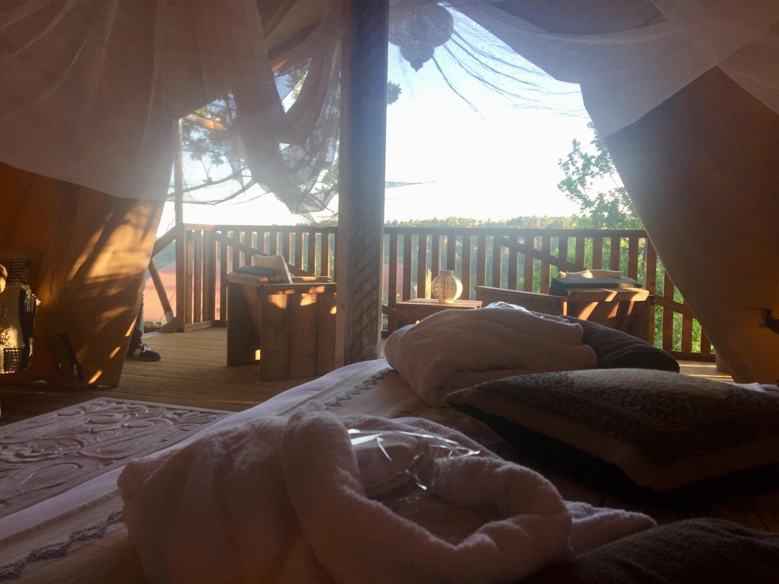 Tent - Photo 1