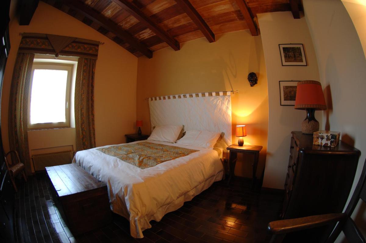 Deluxe Double Room with Extra Bed
