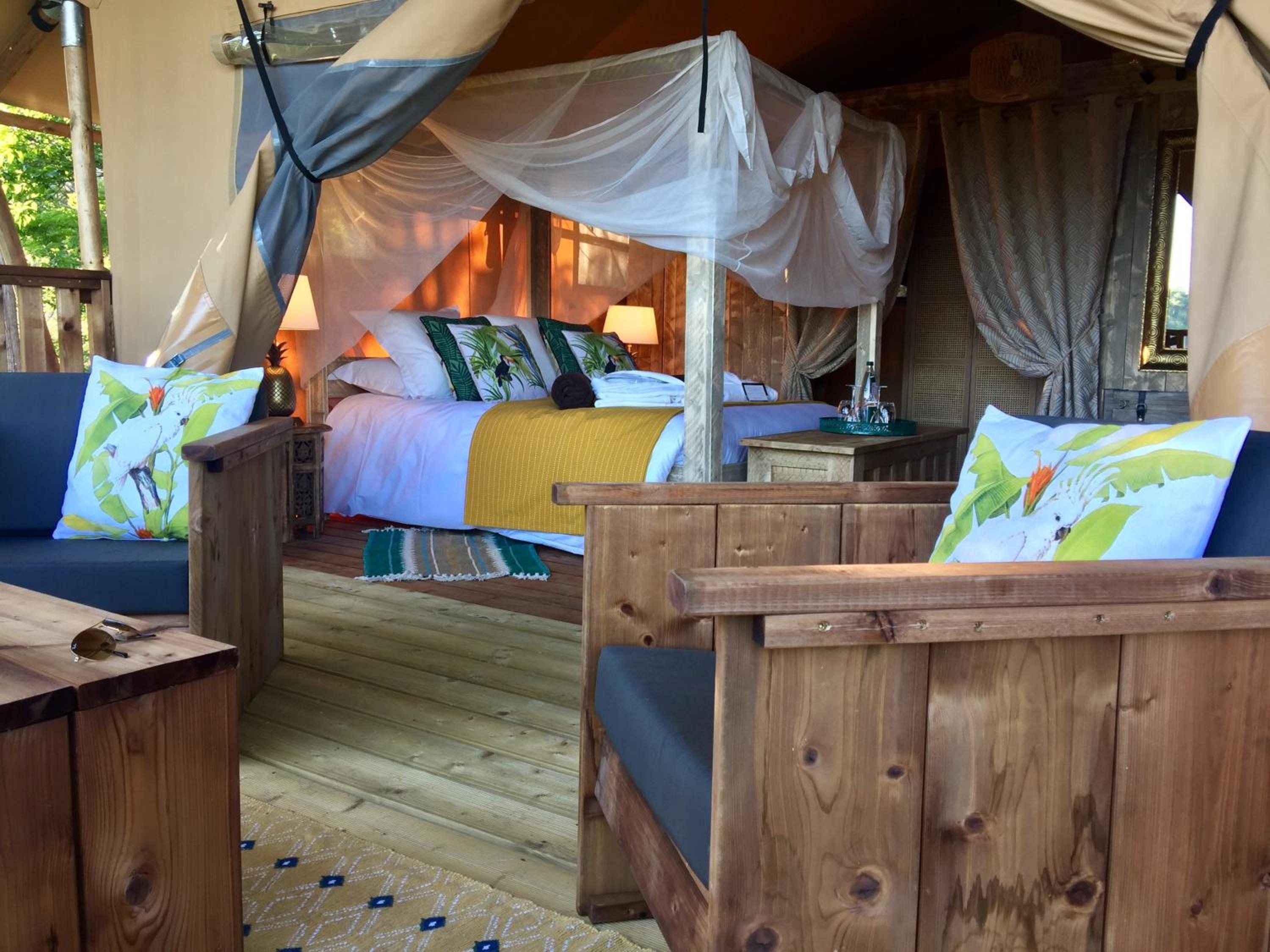 Tent - Photo 3