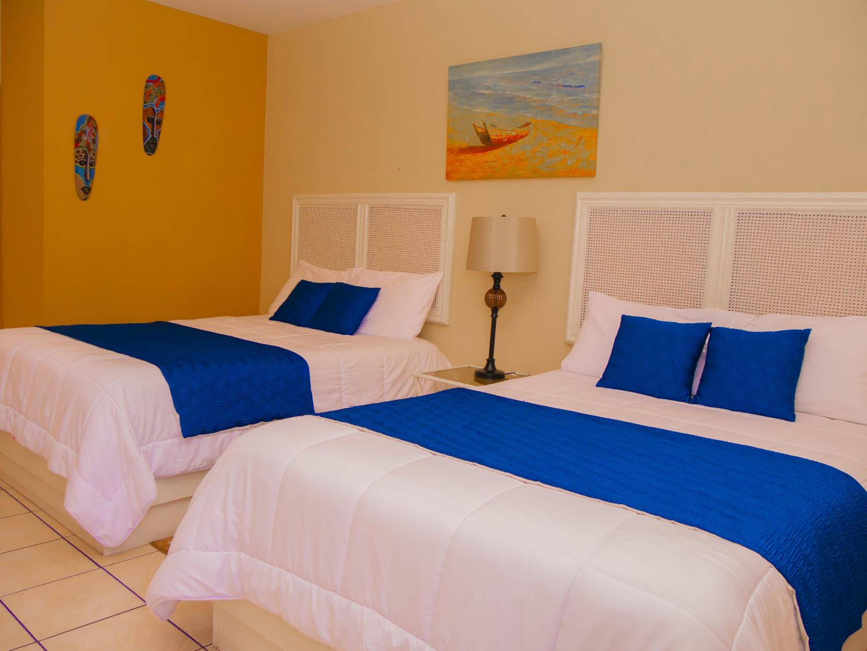 Deluxe Double Room photo 2