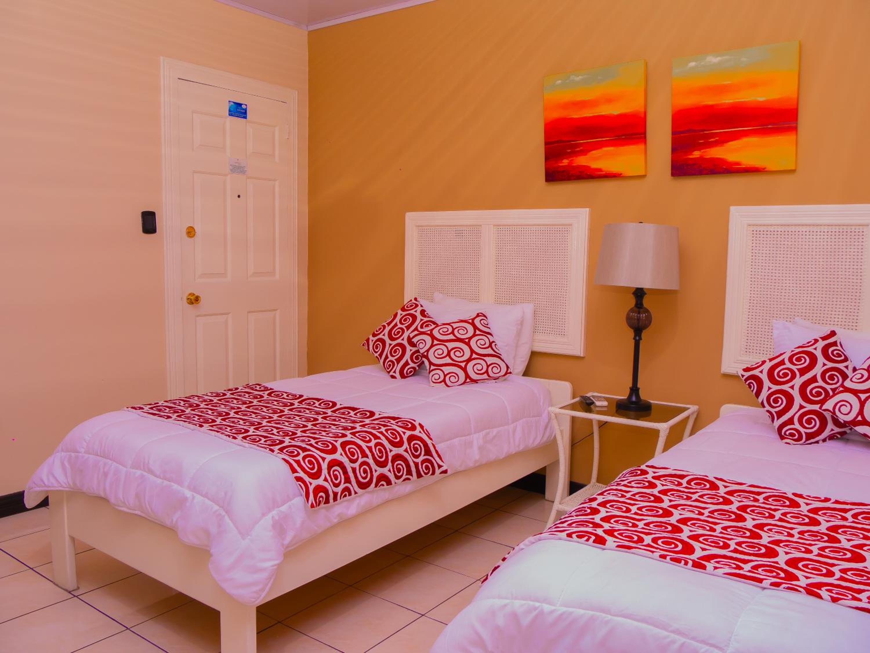 Standard Double Room photo 2